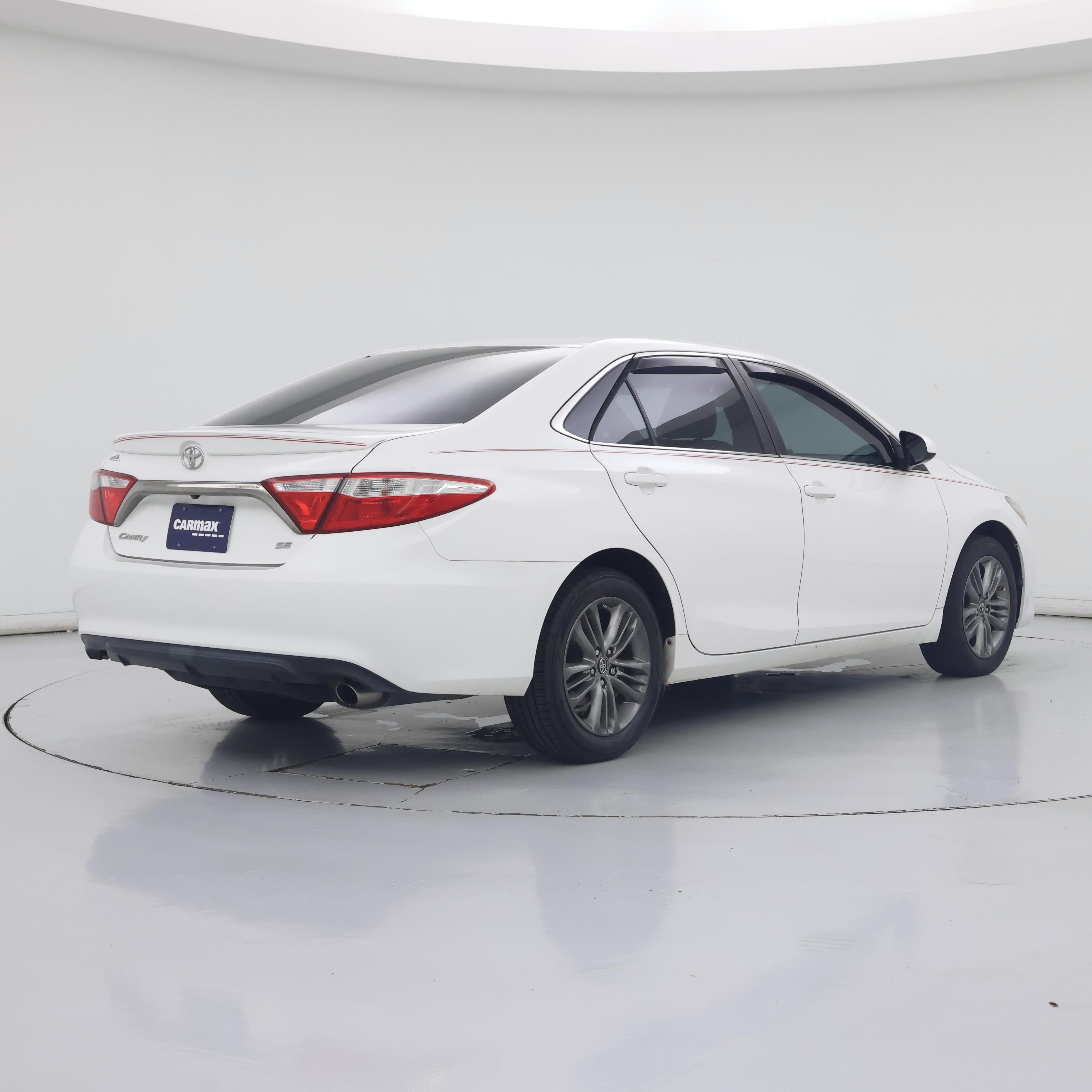 Thumbnail: 2017 Toyota Camry - 8