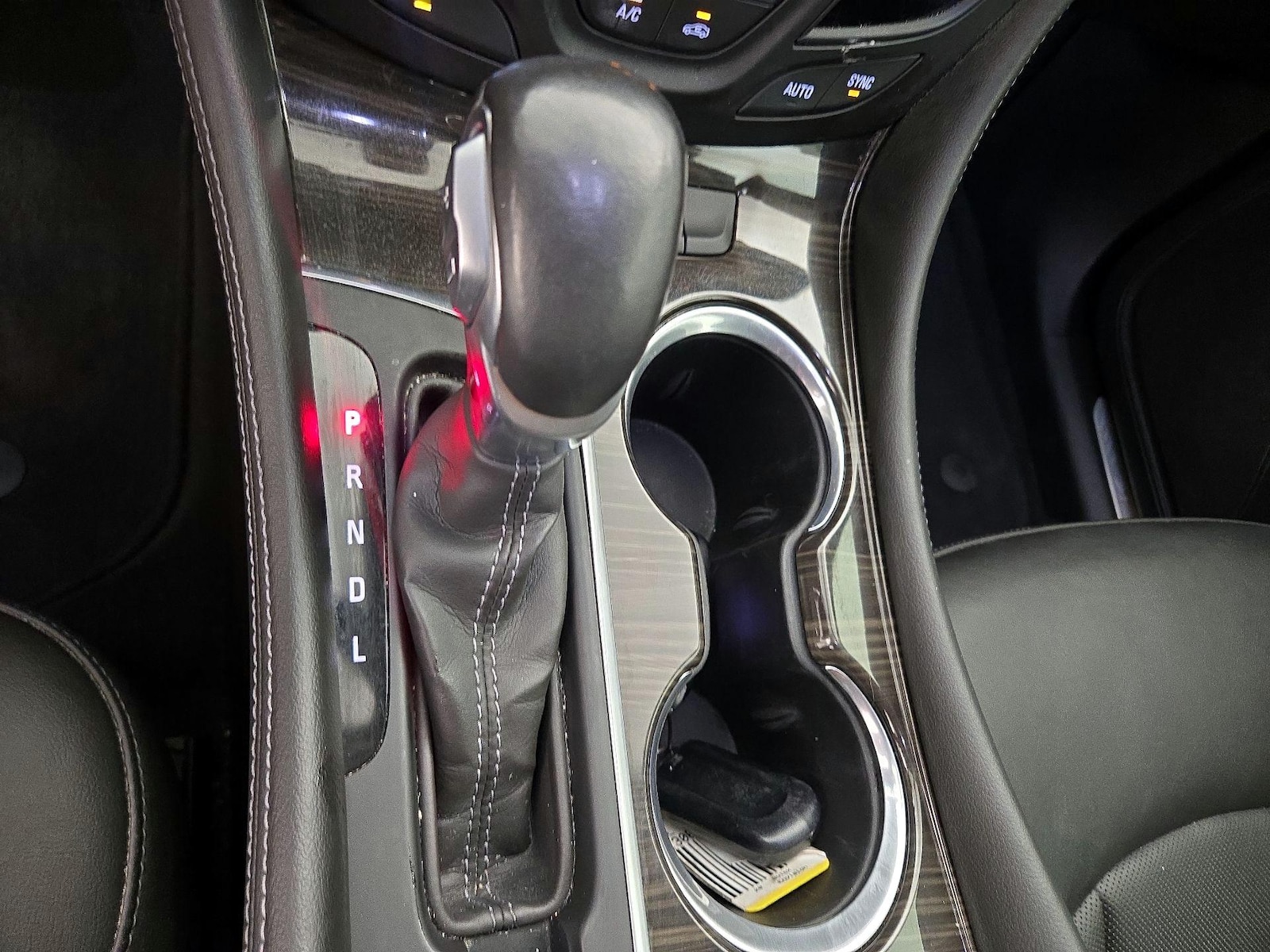 2020 Buick Envision Essence - Photo 18