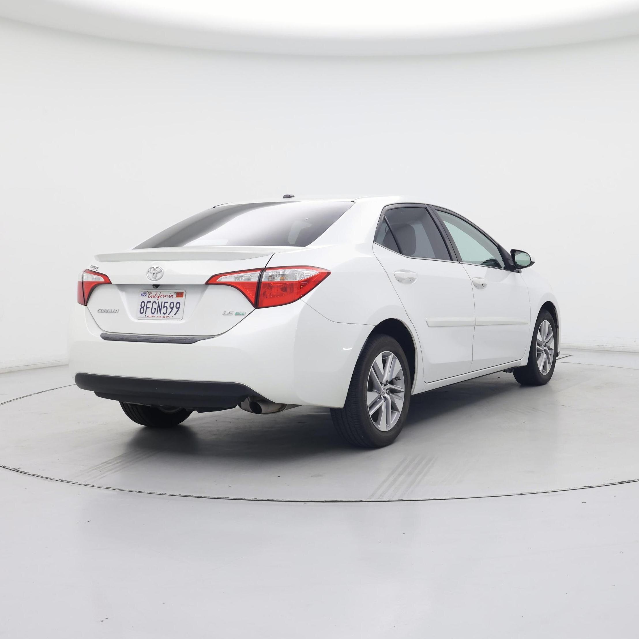 Thumbnail: 2015 Toyota Corolla - 8