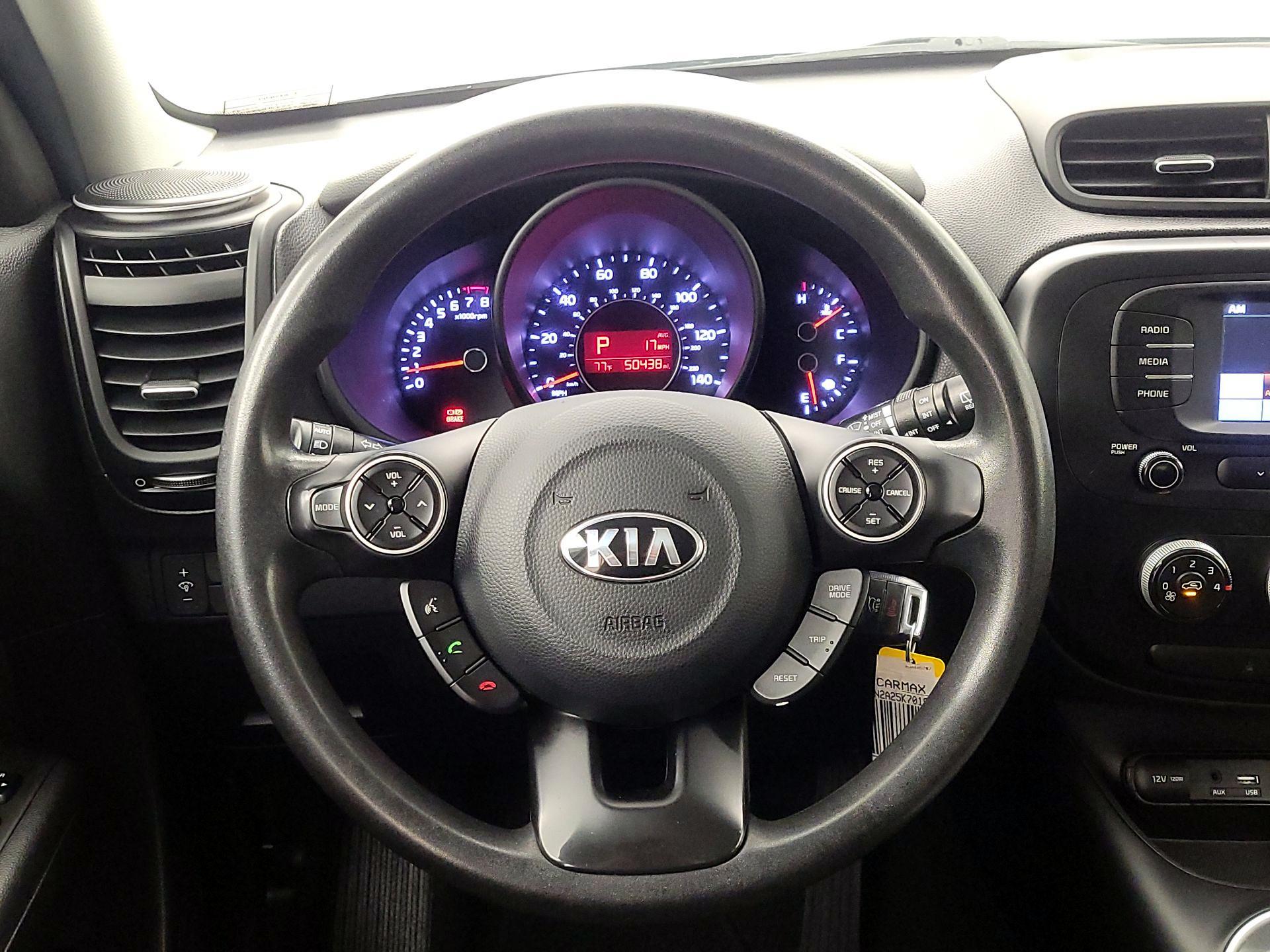 Thumbnail: 2019 Kia Soul - 10