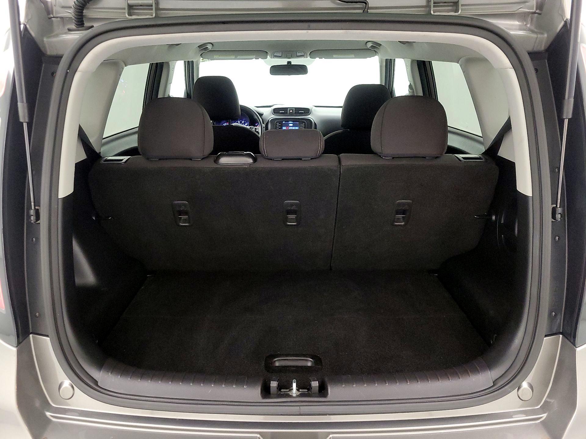 Thumbnail: 2019 Kia Soul - 20