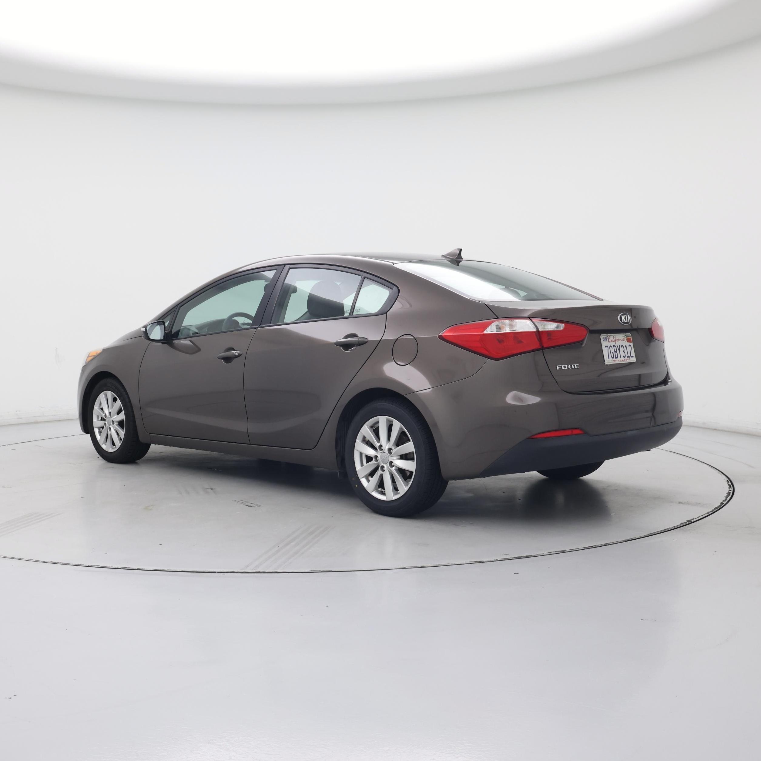 Thumbnail: 2015 Kia Forte - 2