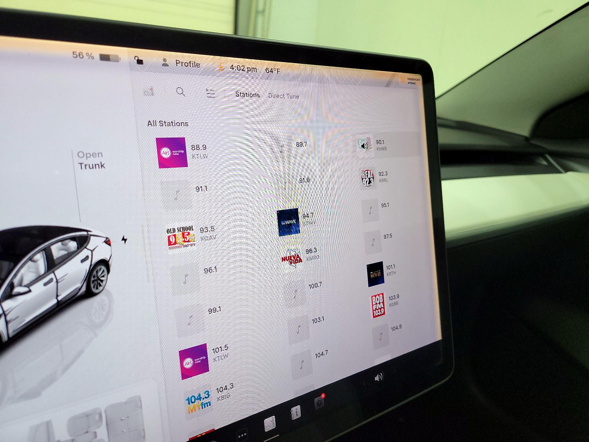 Thumbnail: 2023 Tesla Model 3 - 15