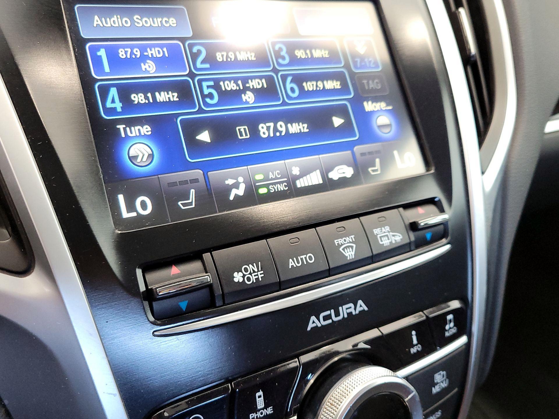 Thumbnail: 2015 Acura TLX - 17