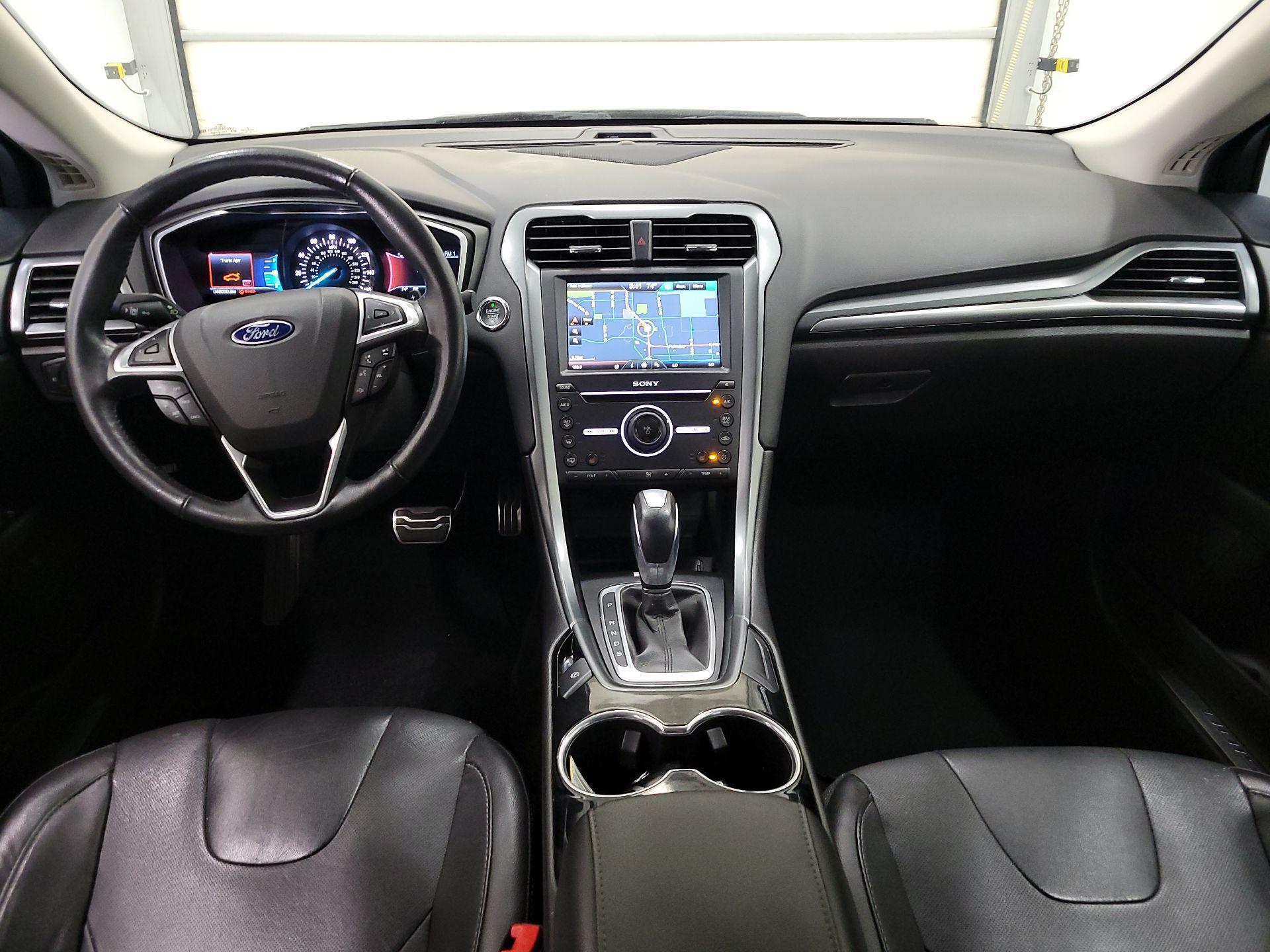 Thumbnail: 2016 Ford Fusion - 9