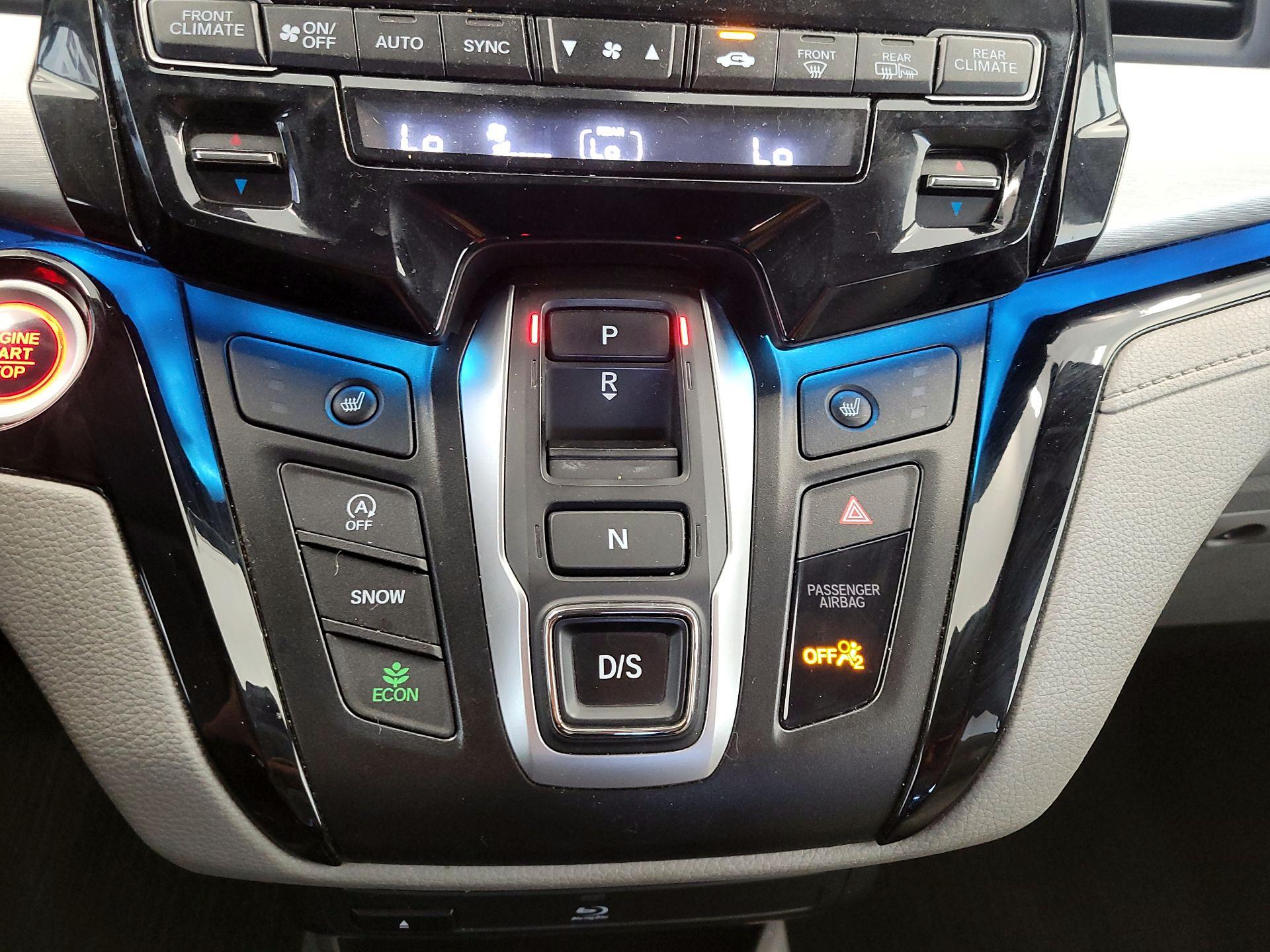 Thumbnail: 2022 Honda Odyssey - 18