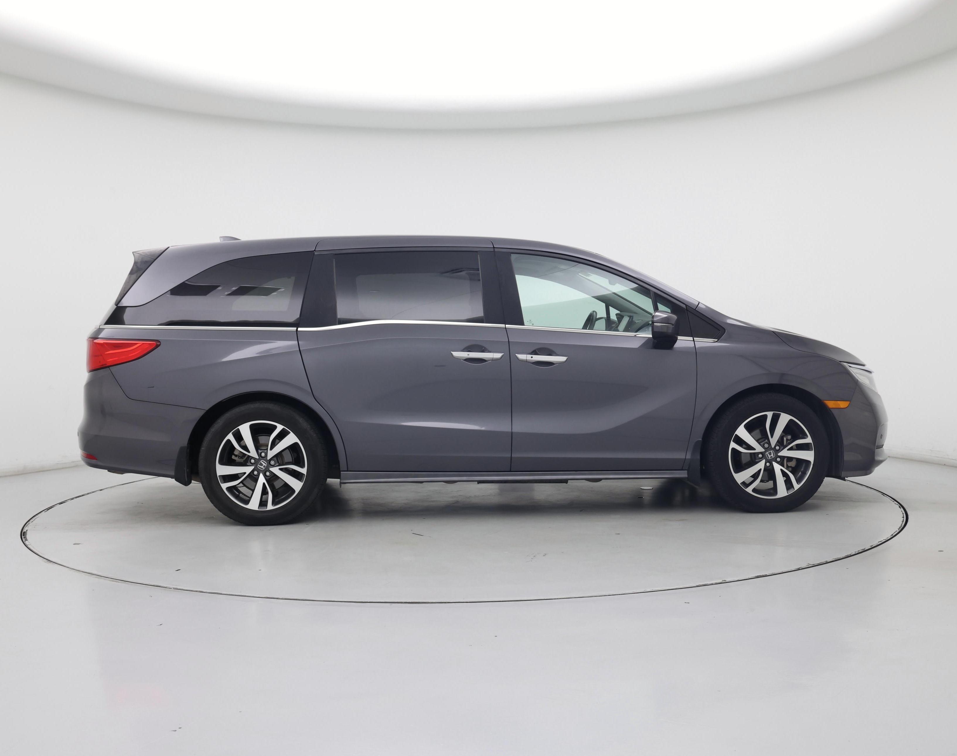 Thumbnail: 2022 Honda Odyssey - 7