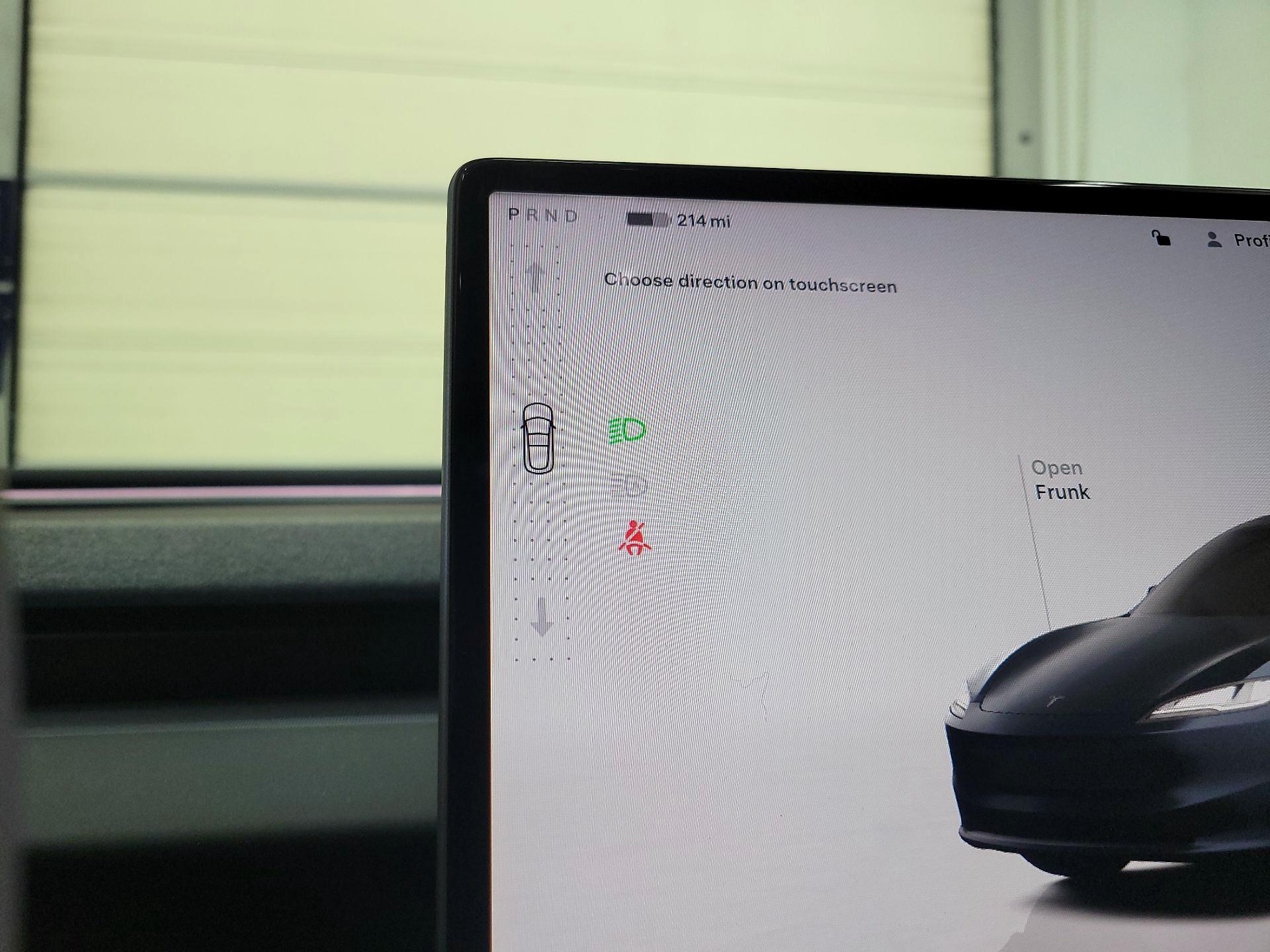 Thumbnail: 2025 Tesla Model 3 - 17
