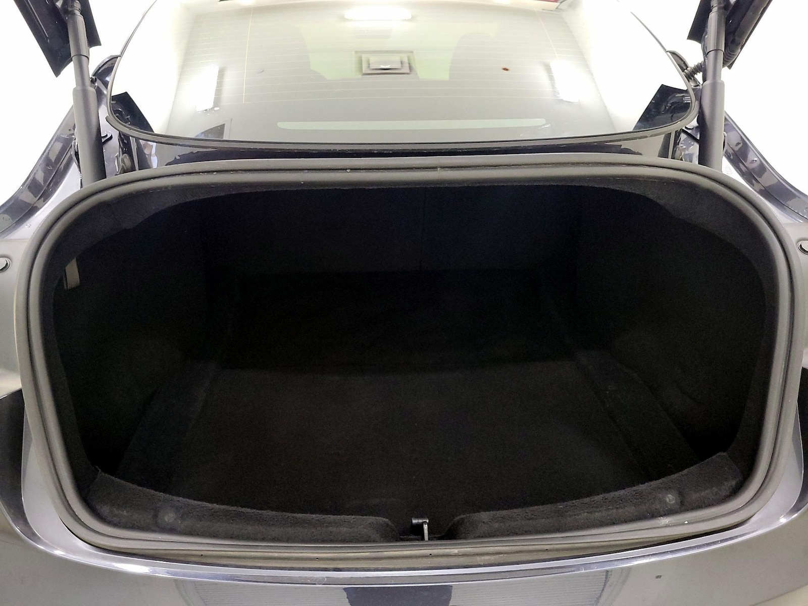 2025 Tesla Model 3 Long Range - Photo 22