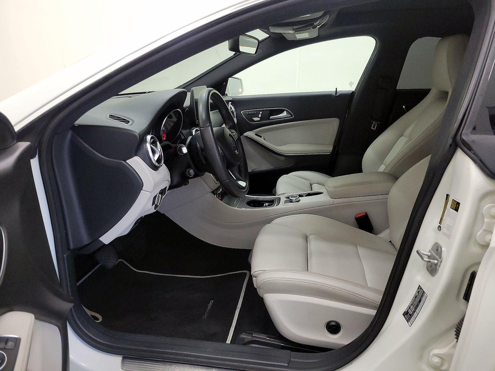 2018 Mercedes-Benz CLA CLA250 - Photo 12