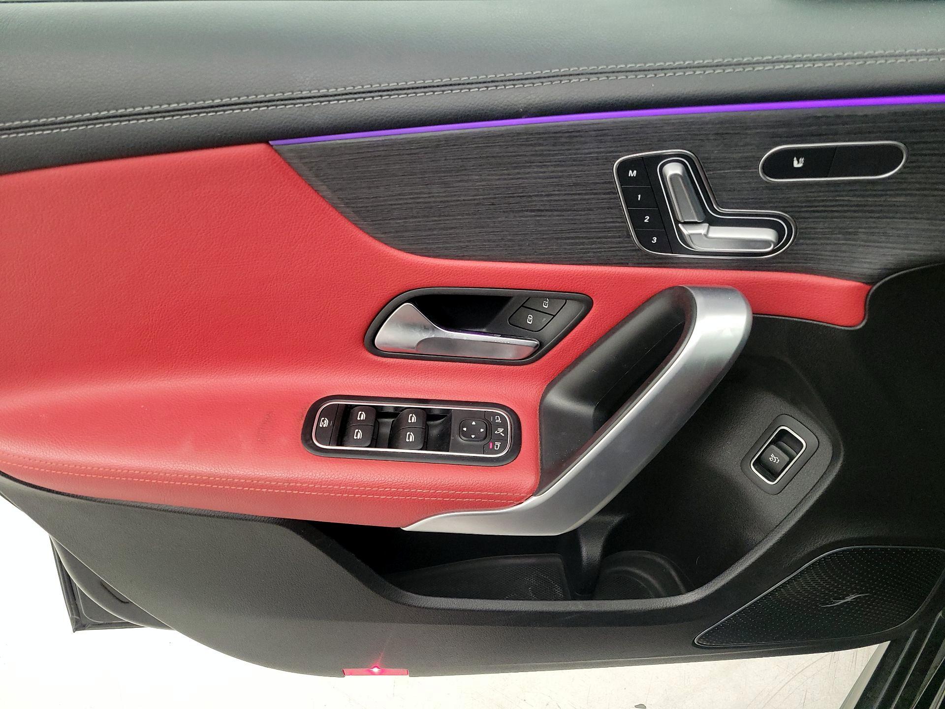 Thumbnail: 2019 Mercedes-Benz A-Class - 12