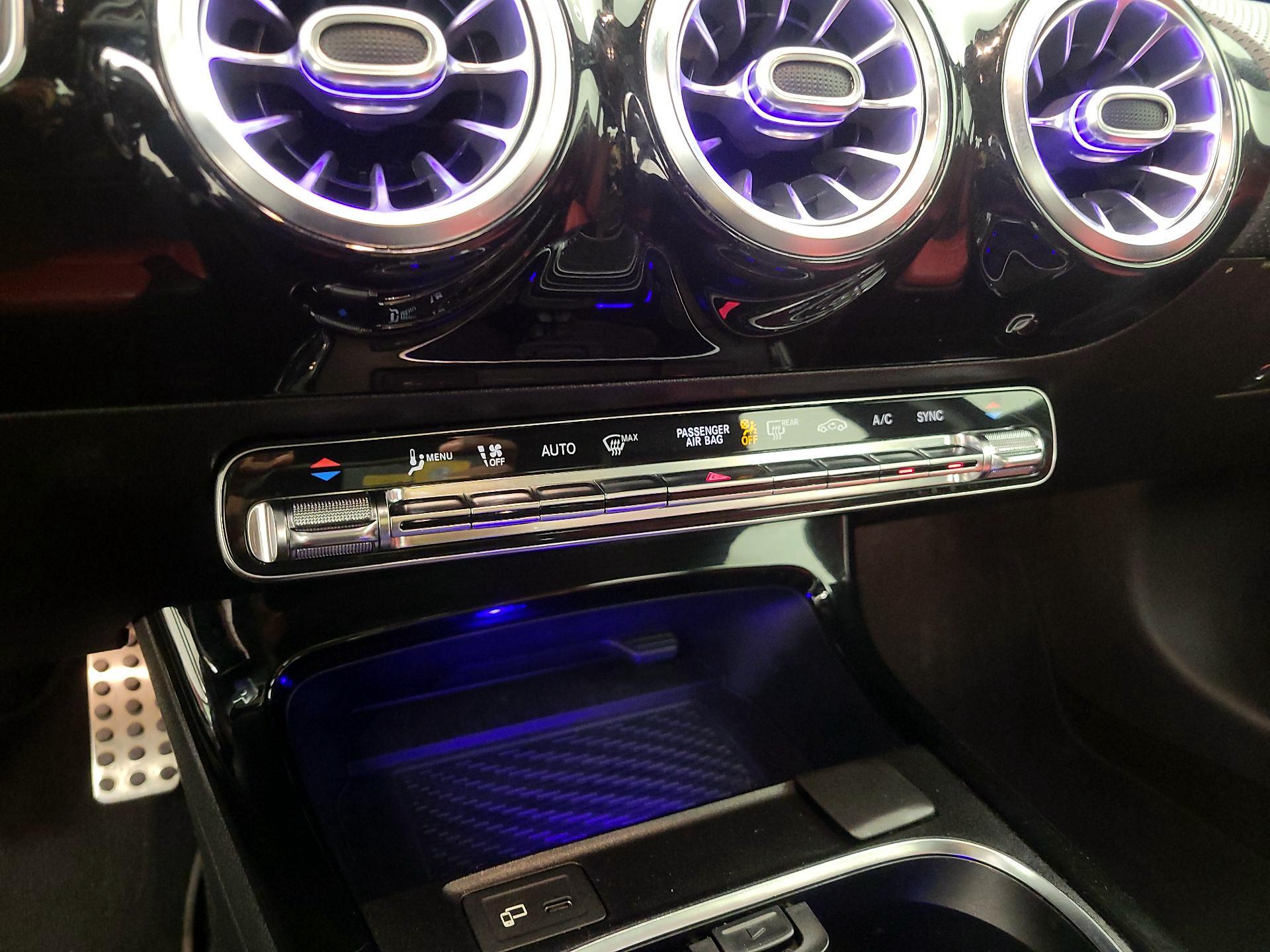 Thumbnail: 2019 Mercedes-Benz A-Class - 16