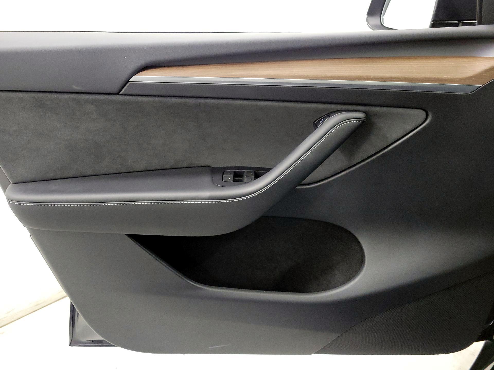 Thumbnail: 2024 Tesla Model Y - 12