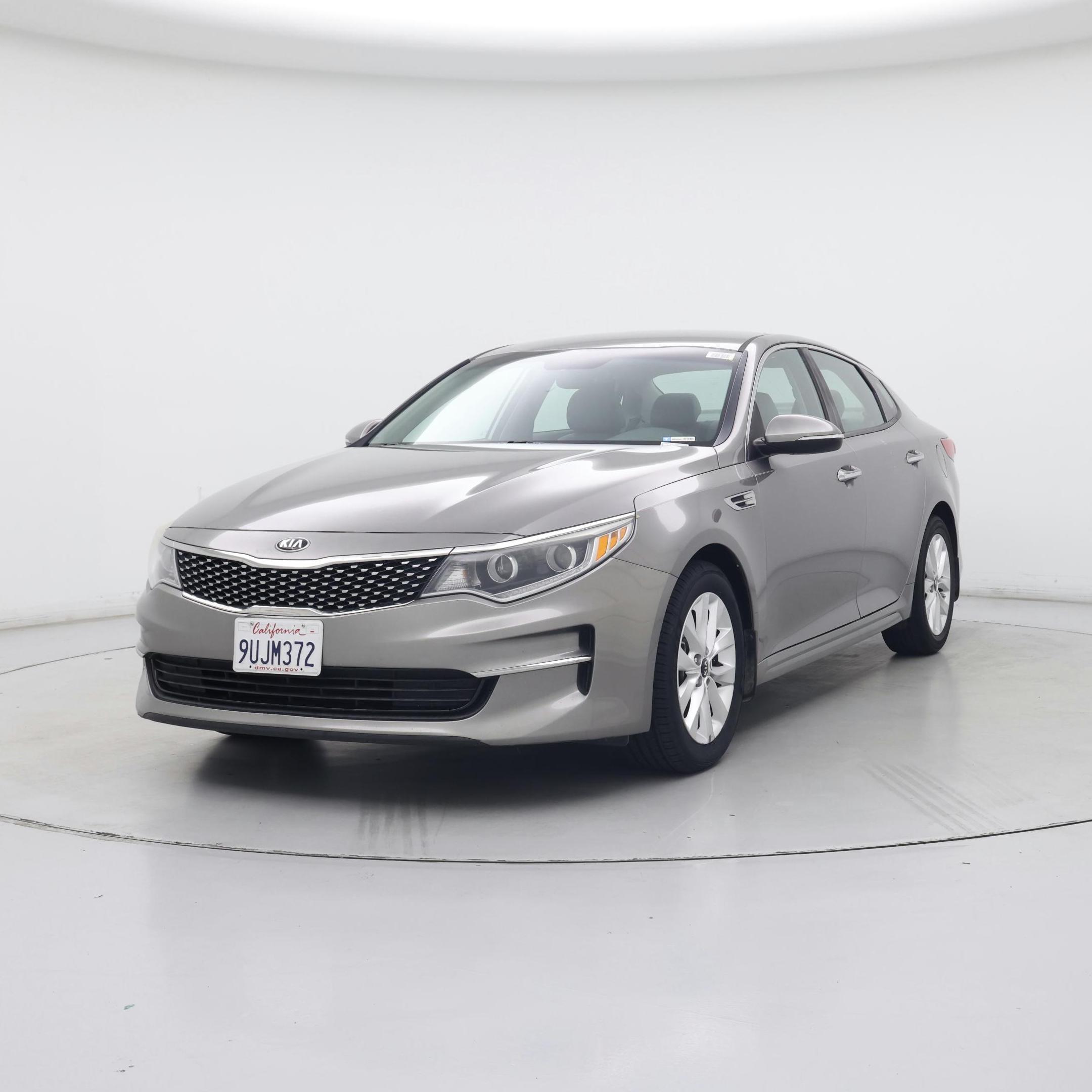 Thumbnail: 2016 Kia Optima - 4