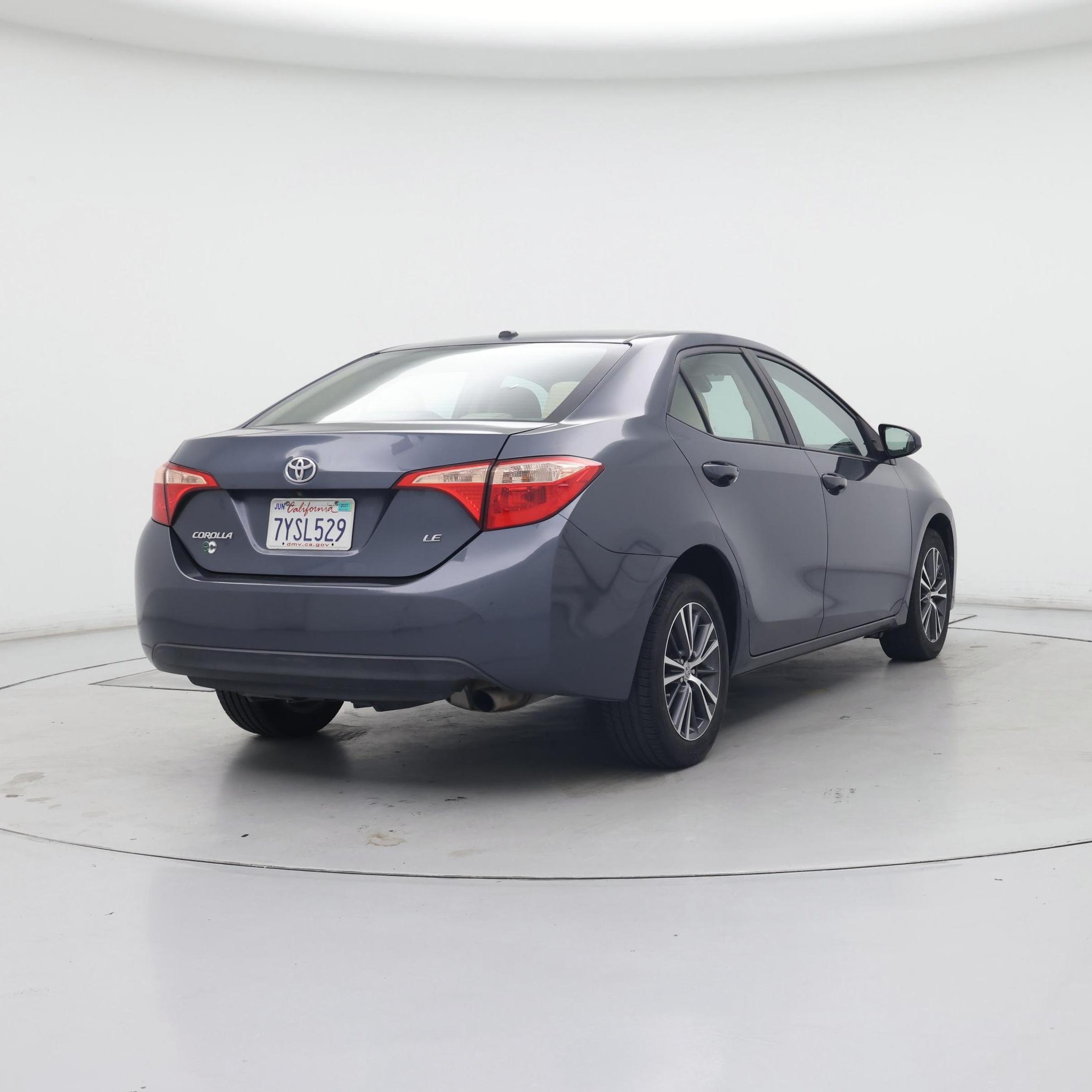 Thumbnail: 2017 Toyota Corolla - 8