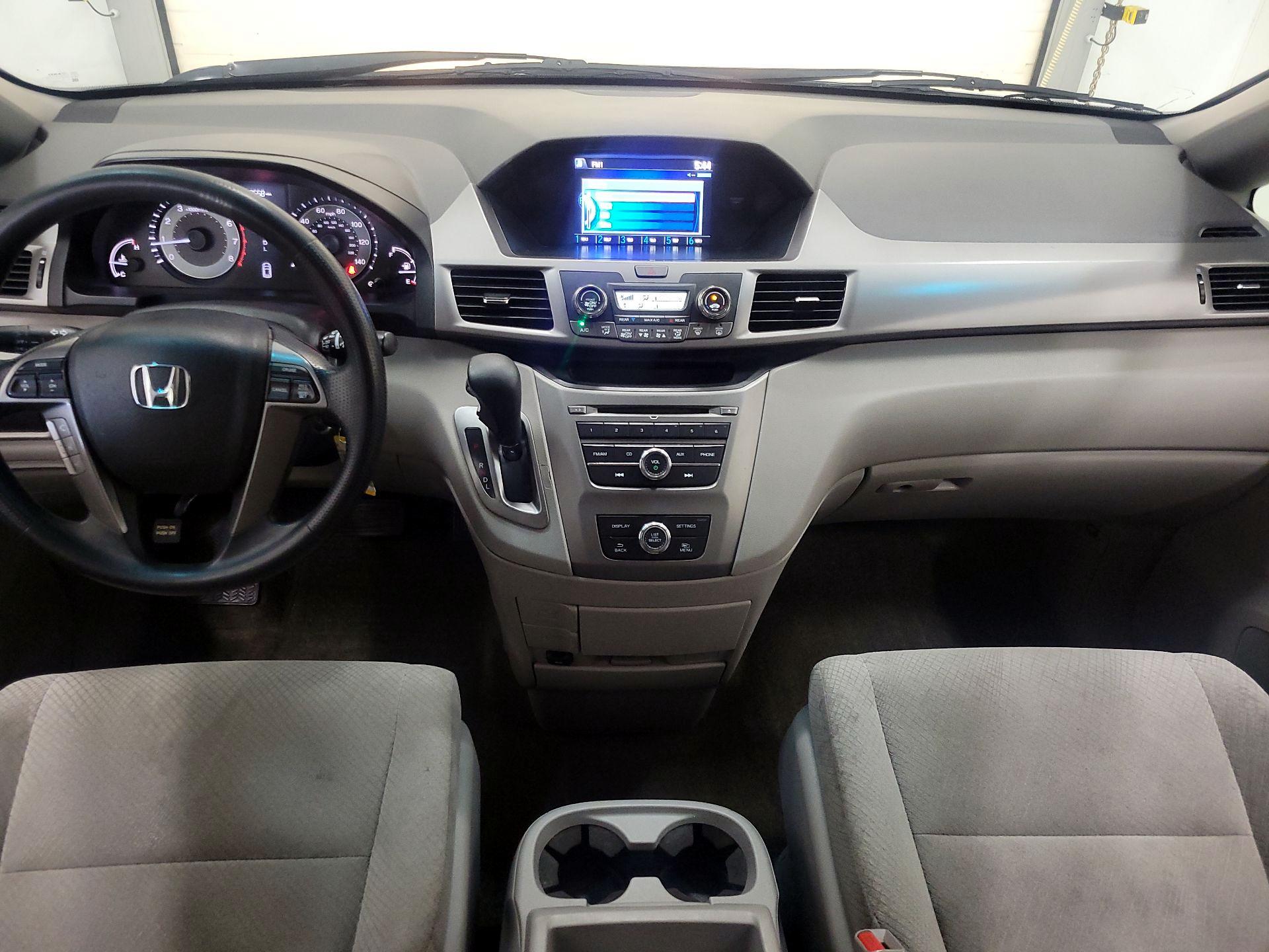 Thumbnail: 2016 Honda Odyssey - 9