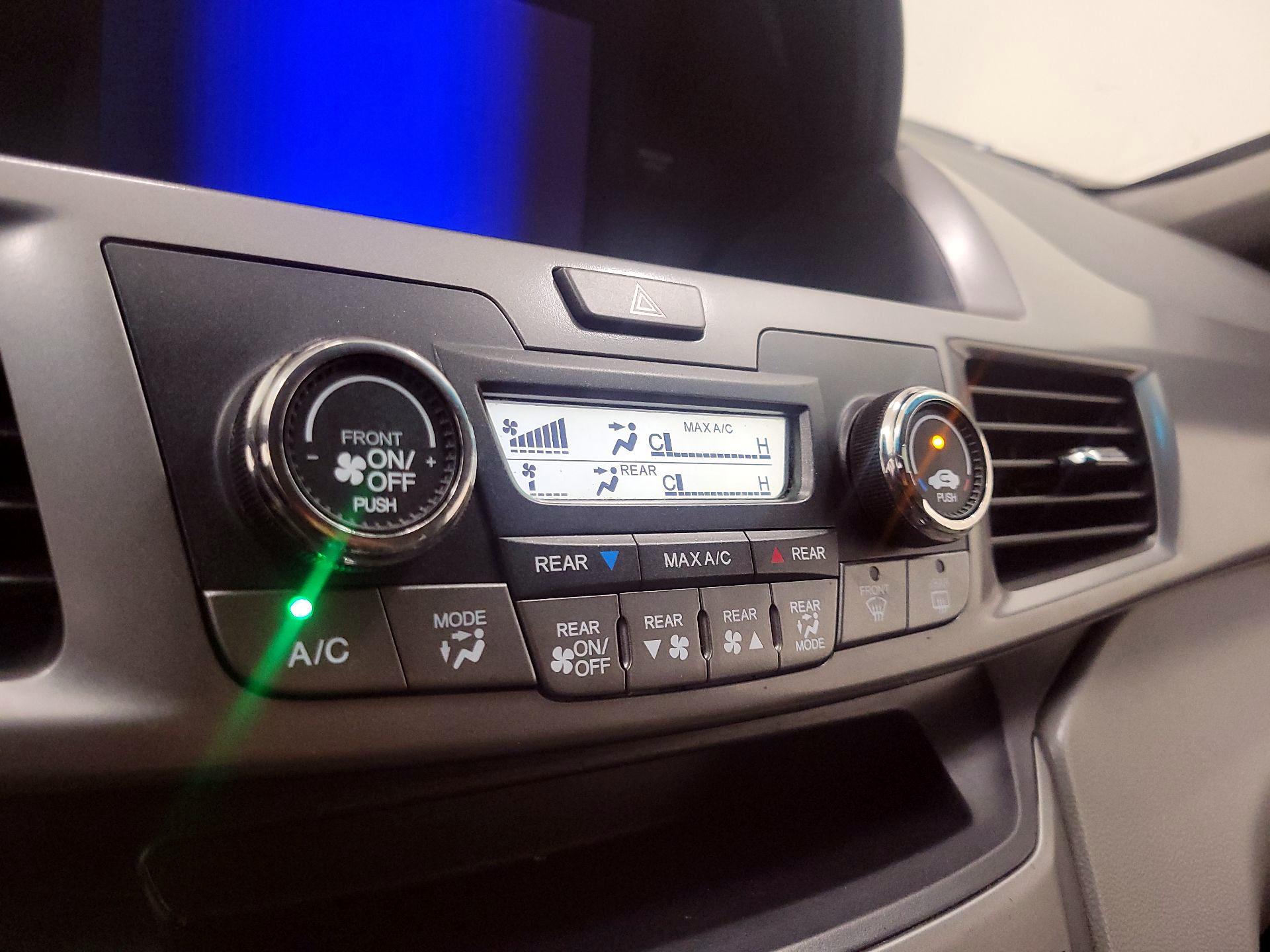Thumbnail: 2016 Honda Odyssey - 16