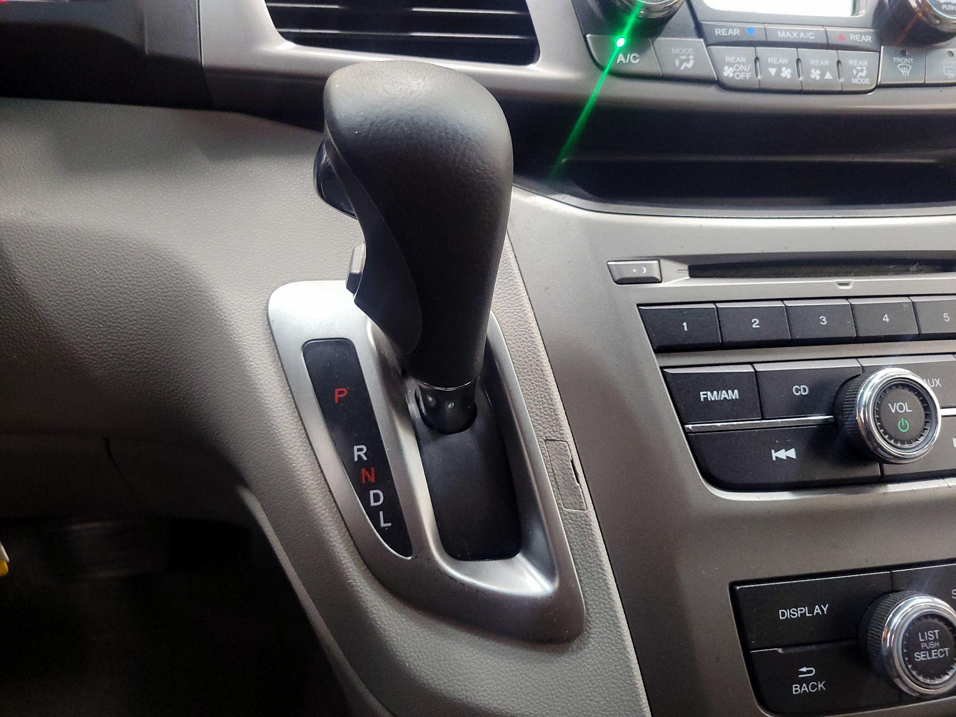 Thumbnail: 2016 Honda Odyssey - 17