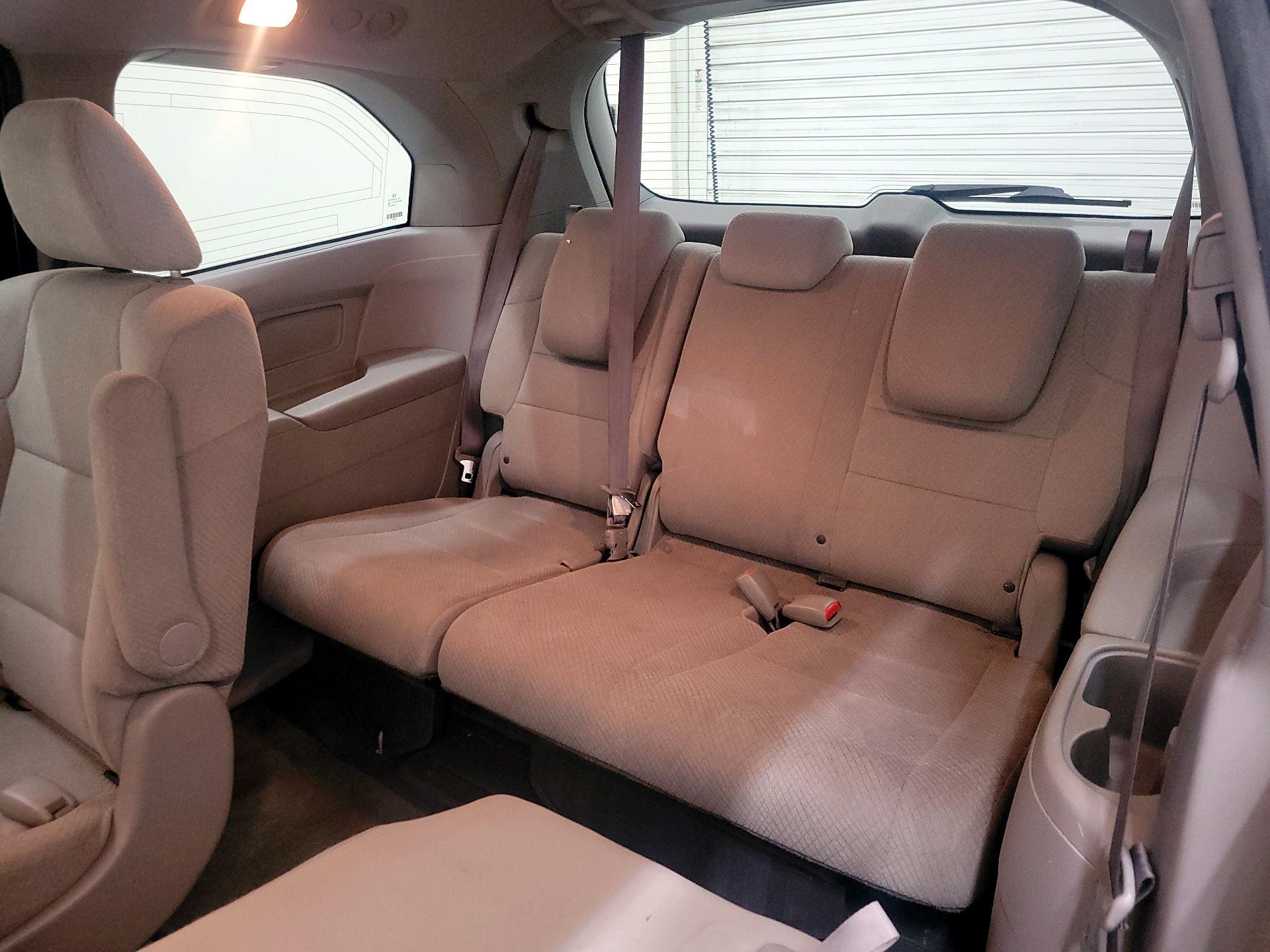 Thumbnail: 2016 Honda Odyssey - 20