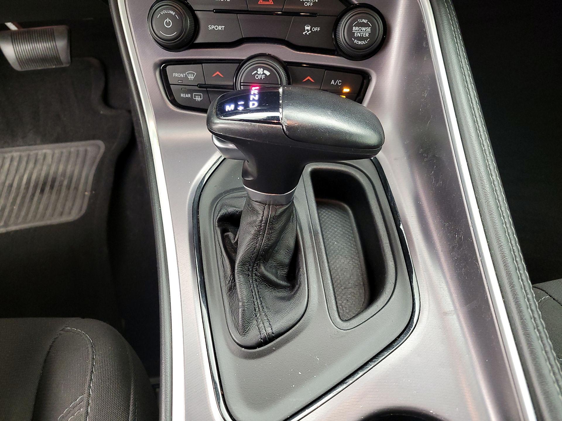 Thumbnail: 2019 Dodge Challenger - 18