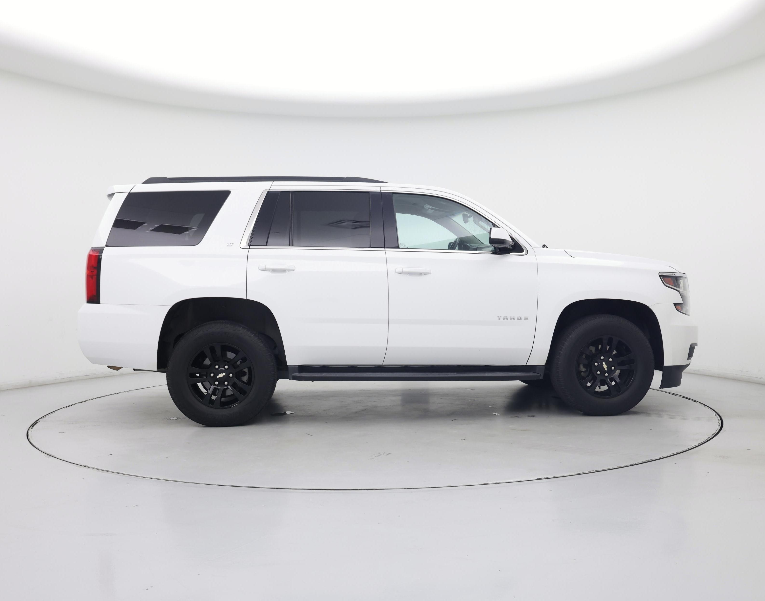 Thumbnail: 2019 Chevrolet Tahoe - 7