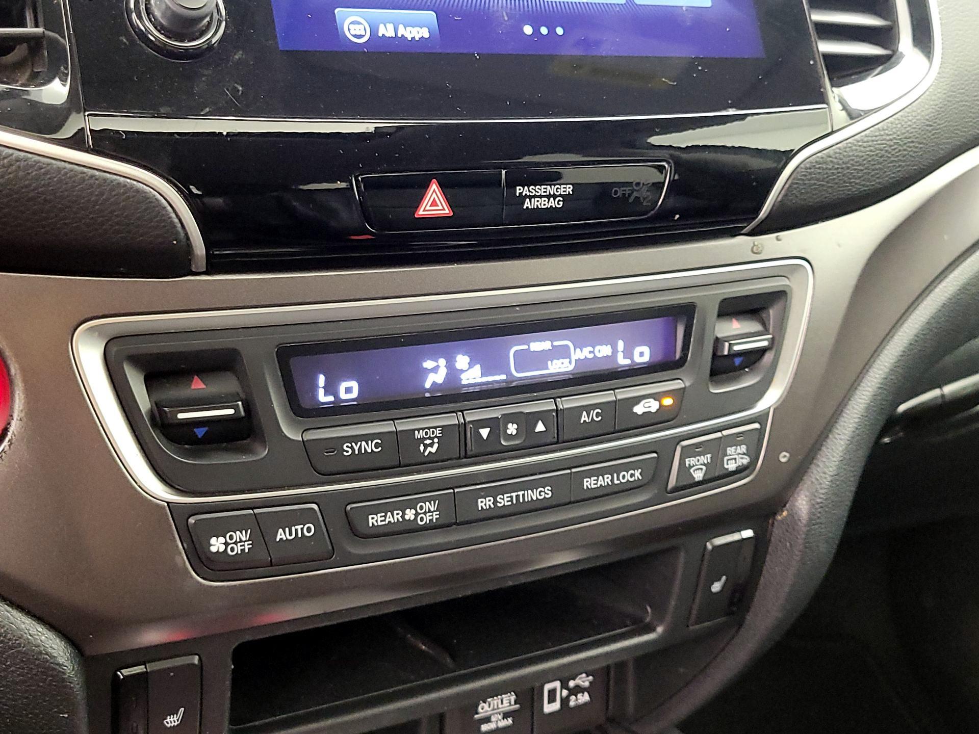 Thumbnail: 2021 Honda Pilot - 16
