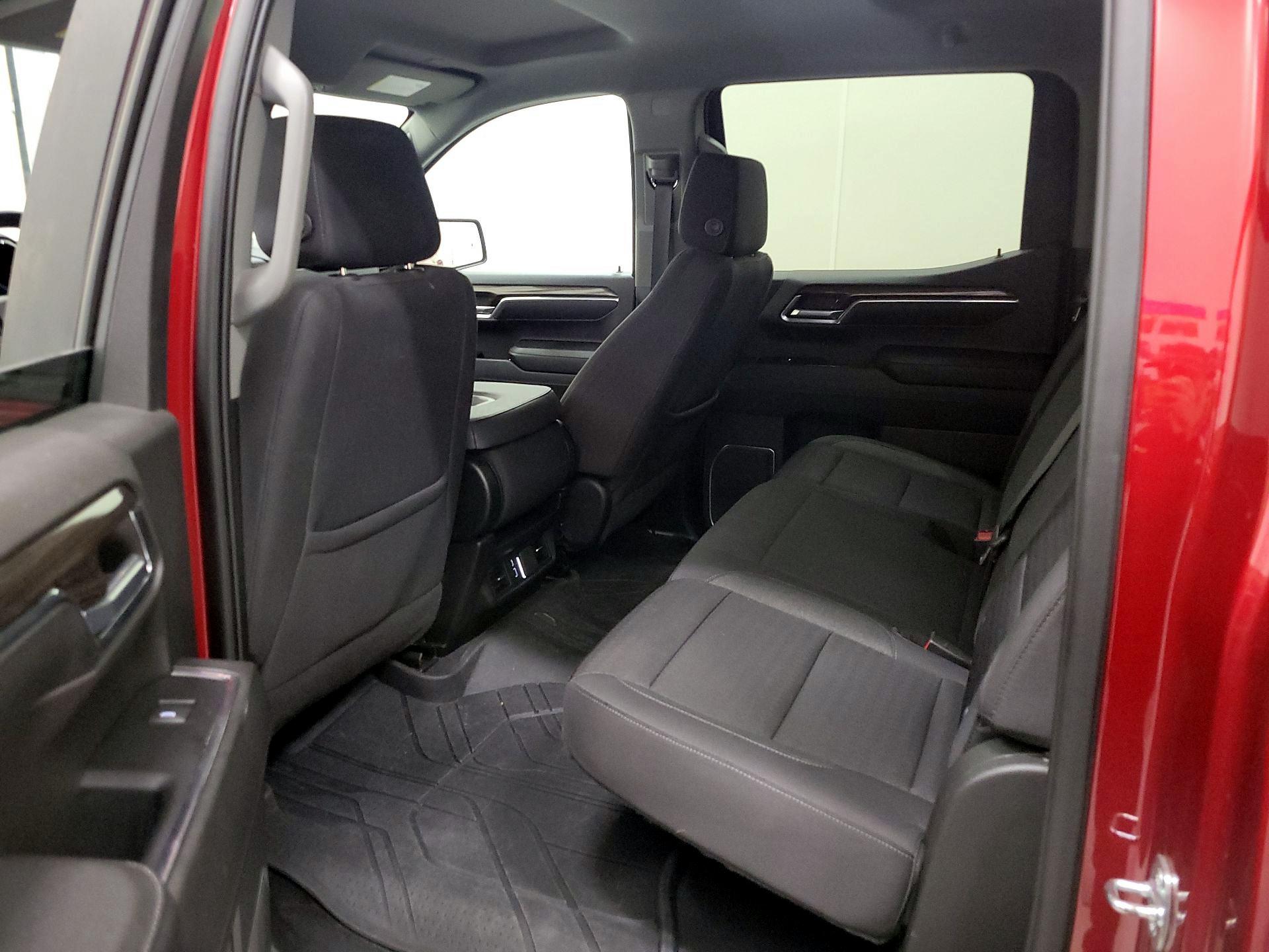 Thumbnail: 2023 Chevrolet Silverado 1500 - 20