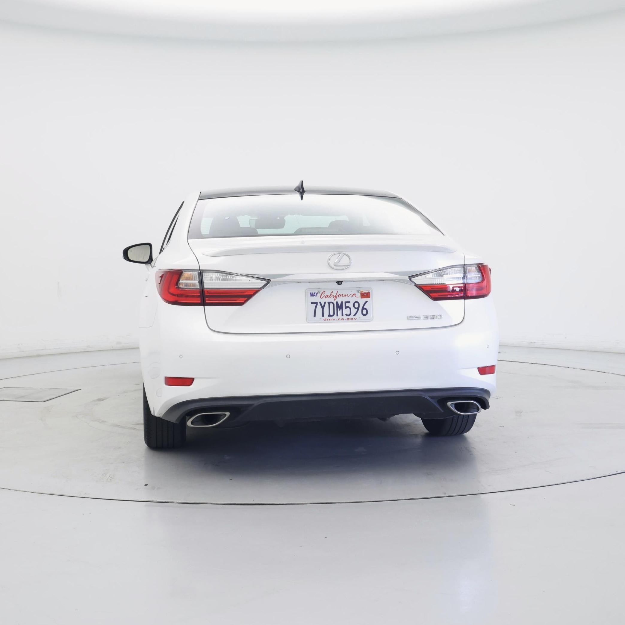 Thumbnail: 2017 Lexus ES - 6