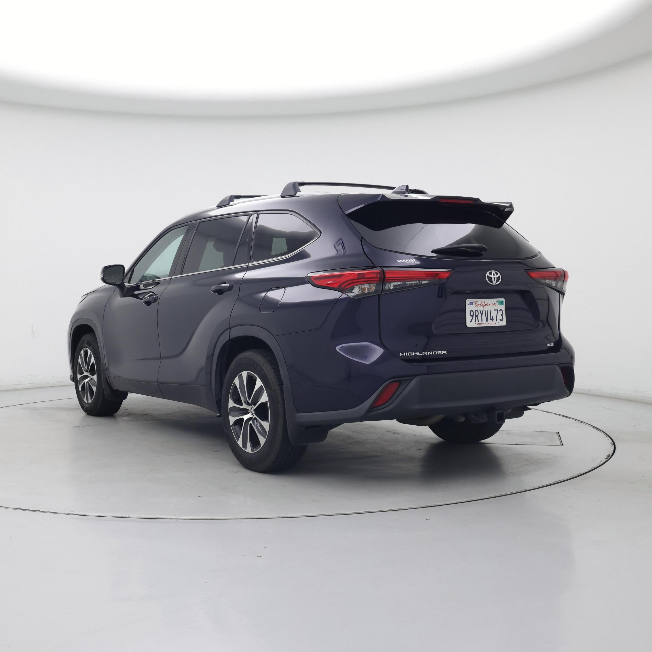 Thumbnail: 2022 Toyota Highlander - 2