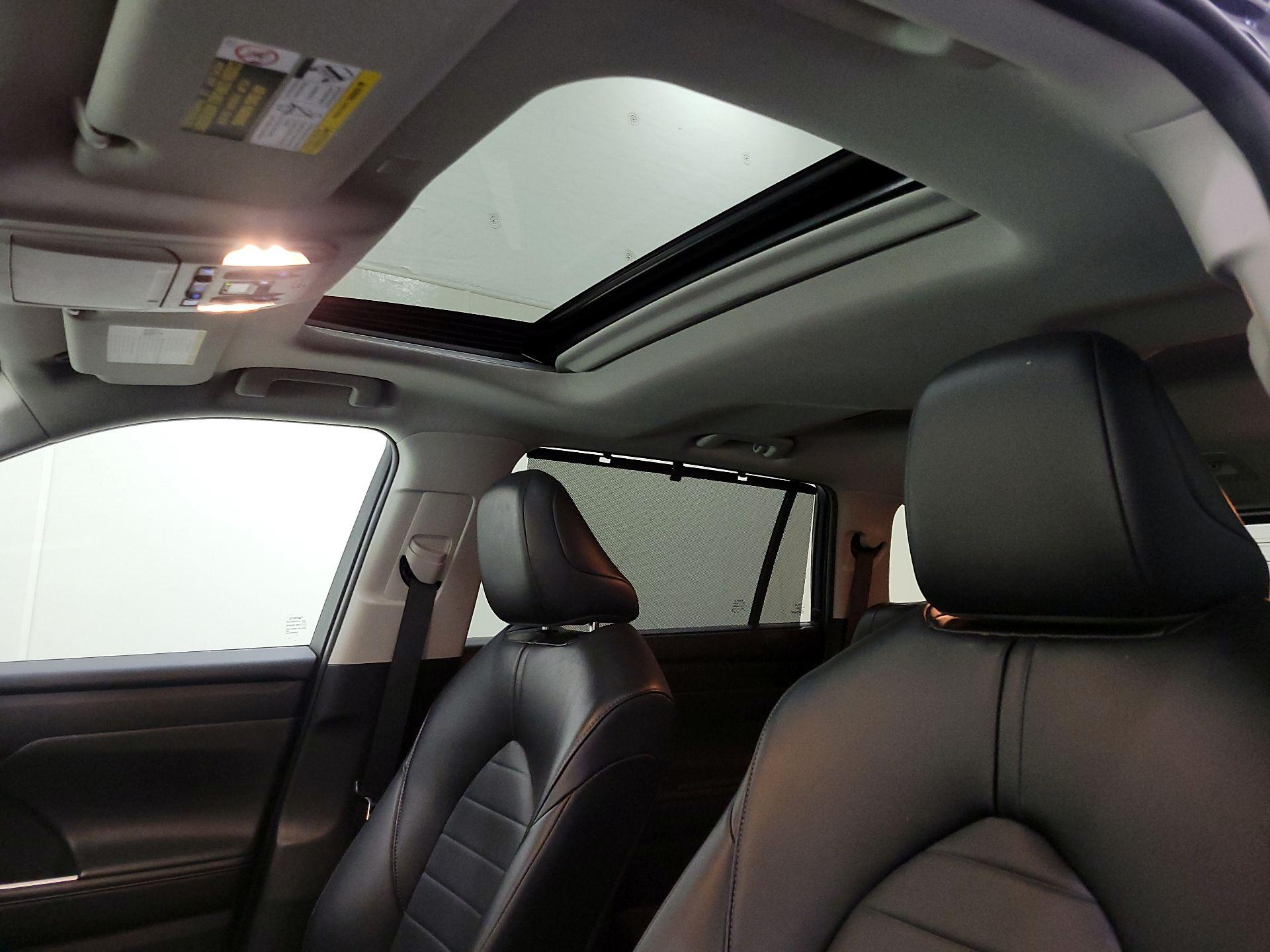 Thumbnail: 2022 Toyota Highlander - 19