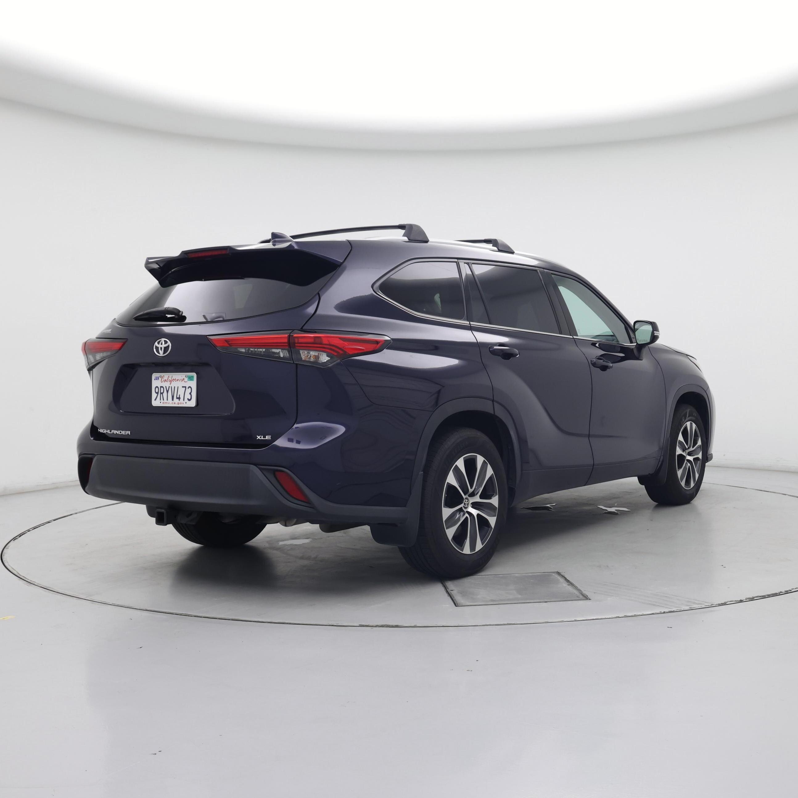 Thumbnail: 2022 Toyota Highlander - 8