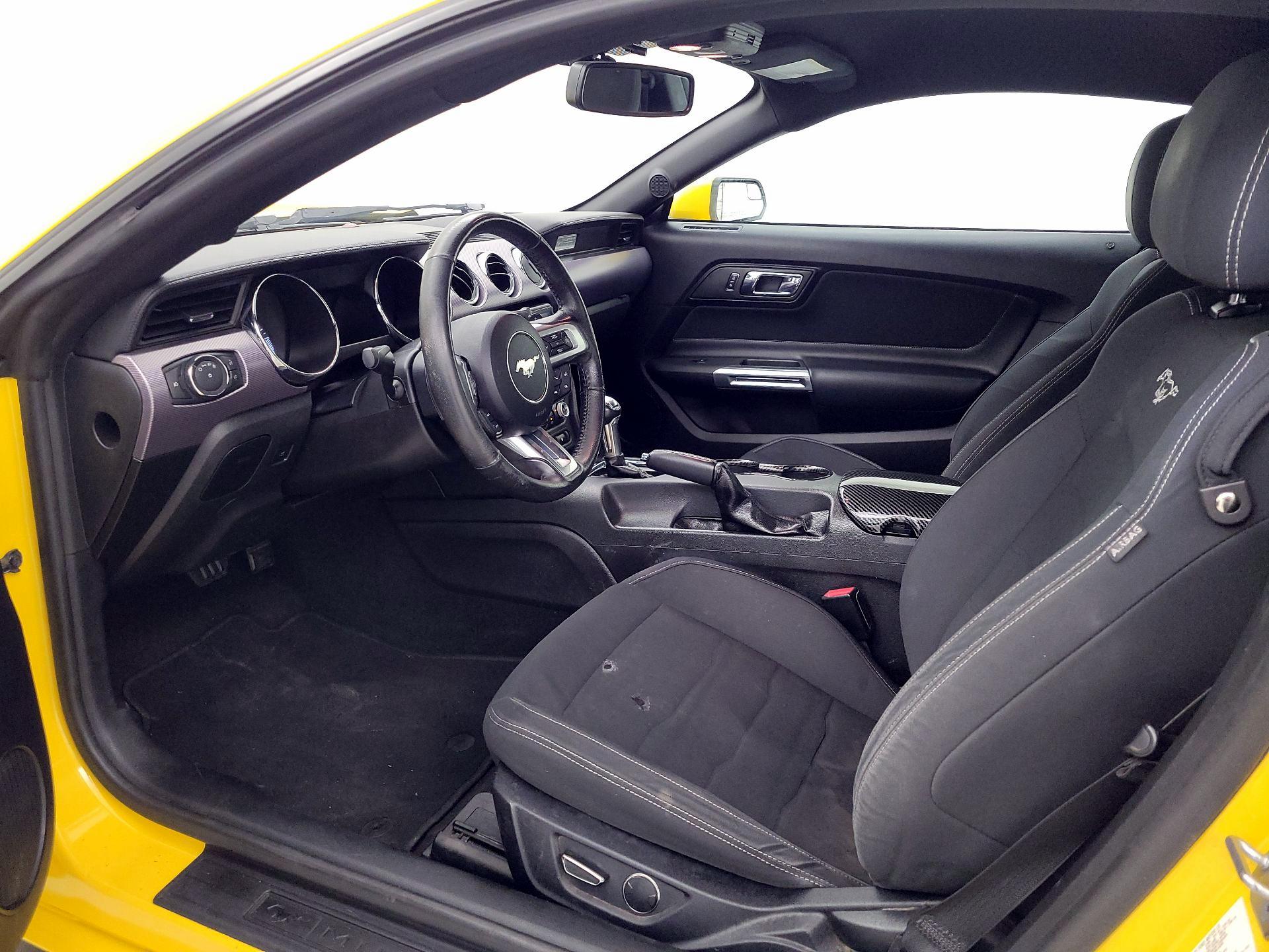 Thumbnail: 2016 Ford Mustang - 11