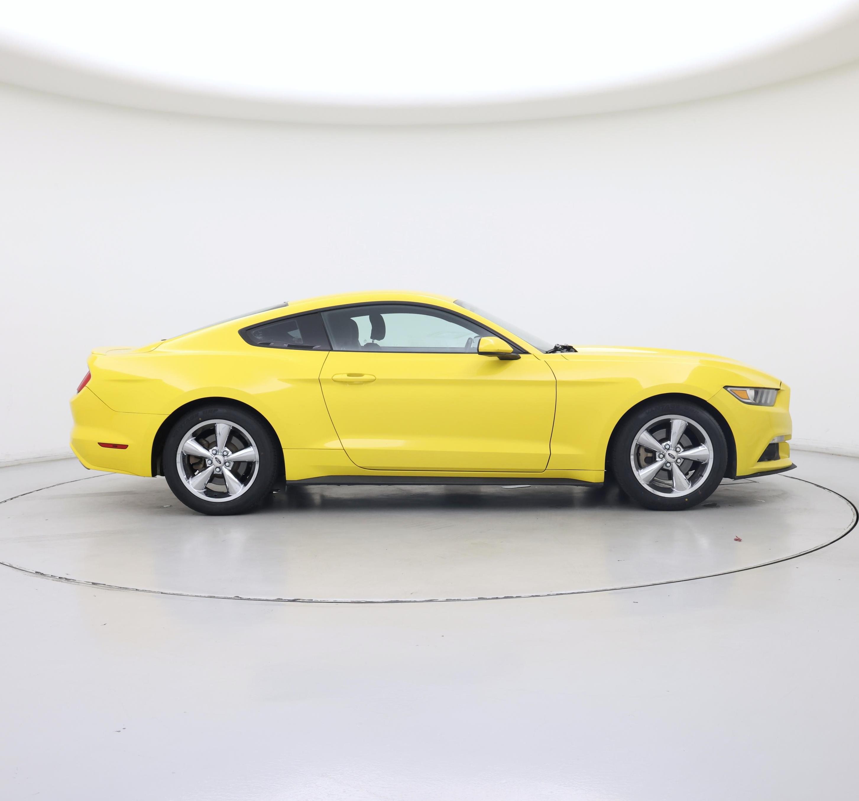 Thumbnail: 2016 Ford Mustang - 7