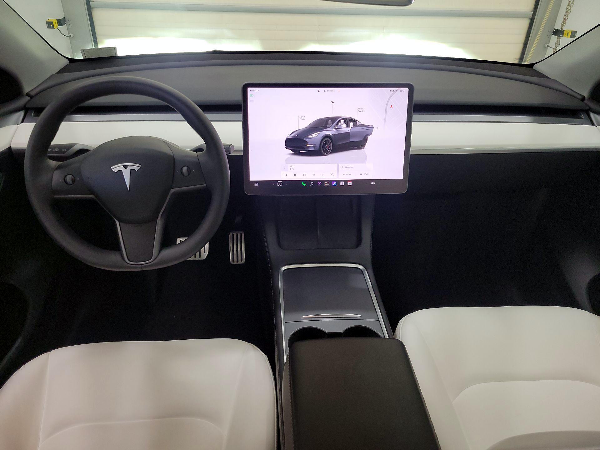 Thumbnail: 2023 Tesla Model Y - 9