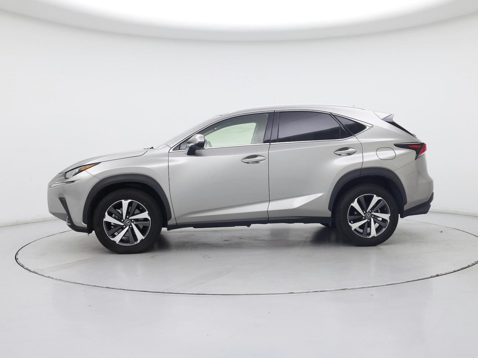 2020 Lexus NX 300 - Photo 4