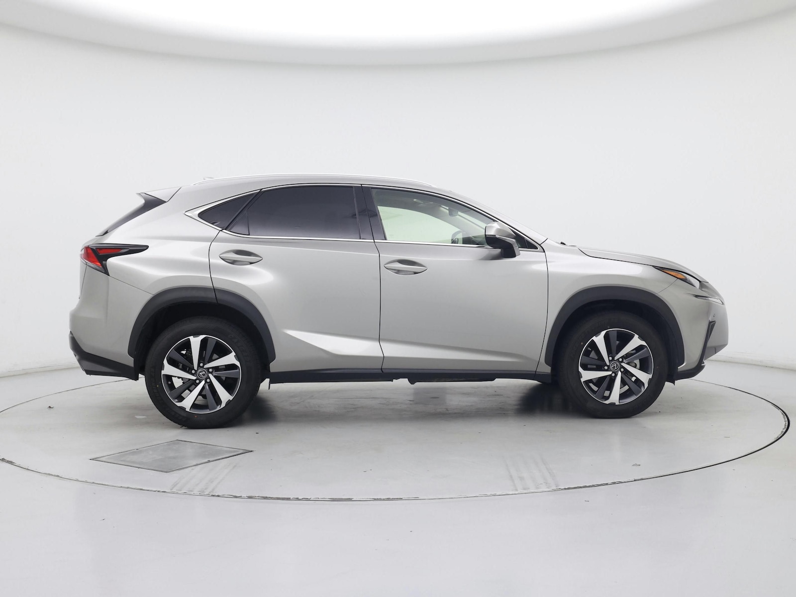 2020 Lexus NX 300 - Photo 8