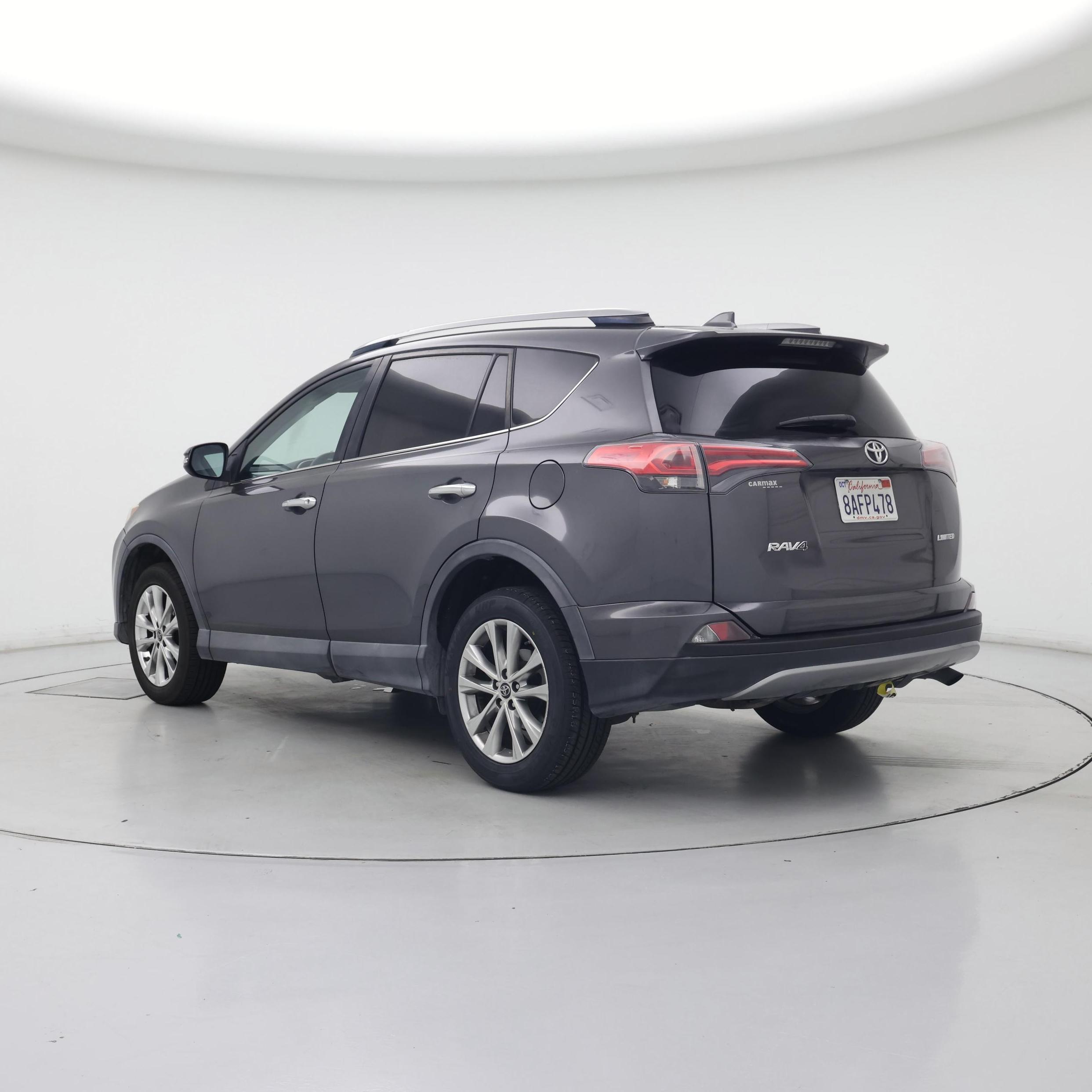 Thumbnail: 2017 Toyota RAV4 - 2