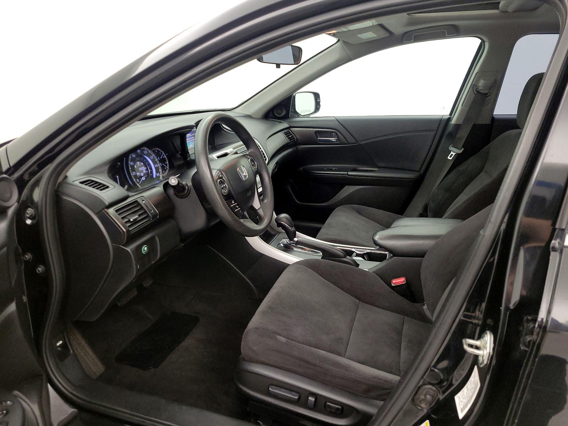 Thumbnail: 2015 Honda Accord - 11