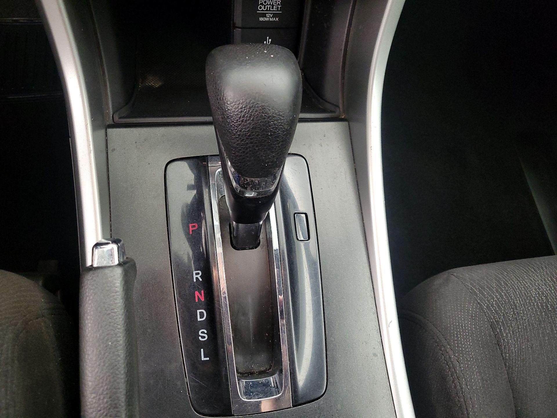 Thumbnail: 2015 Honda Accord - 17