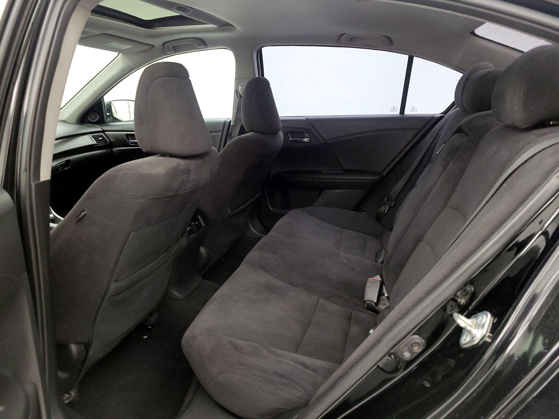 Thumbnail: 2015 Honda Accord - 20