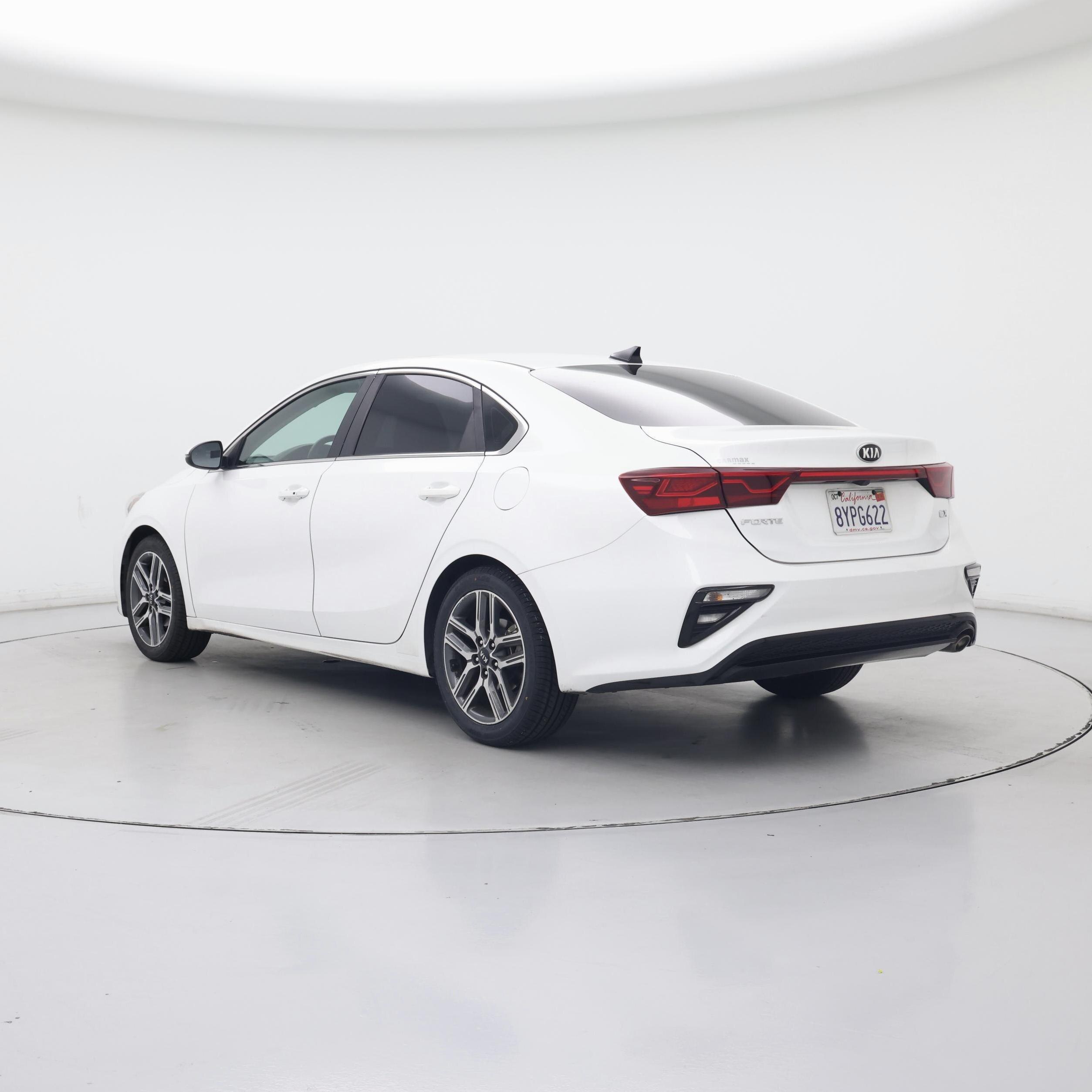 Thumbnail: 2021 Kia Forte - 2
