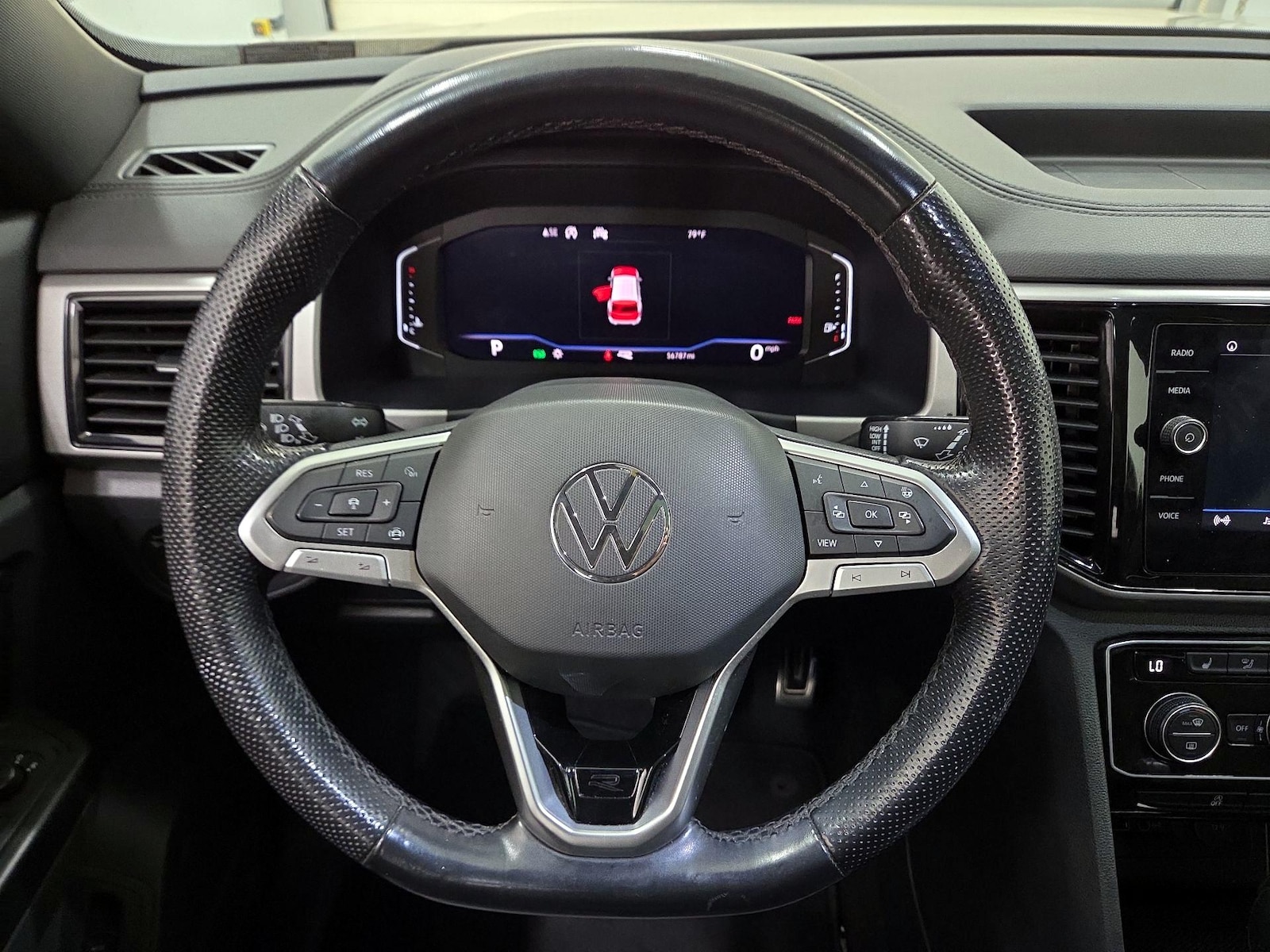 2020 Volkswagen Atlas Cross Sport SEL R-Line - Photo 11