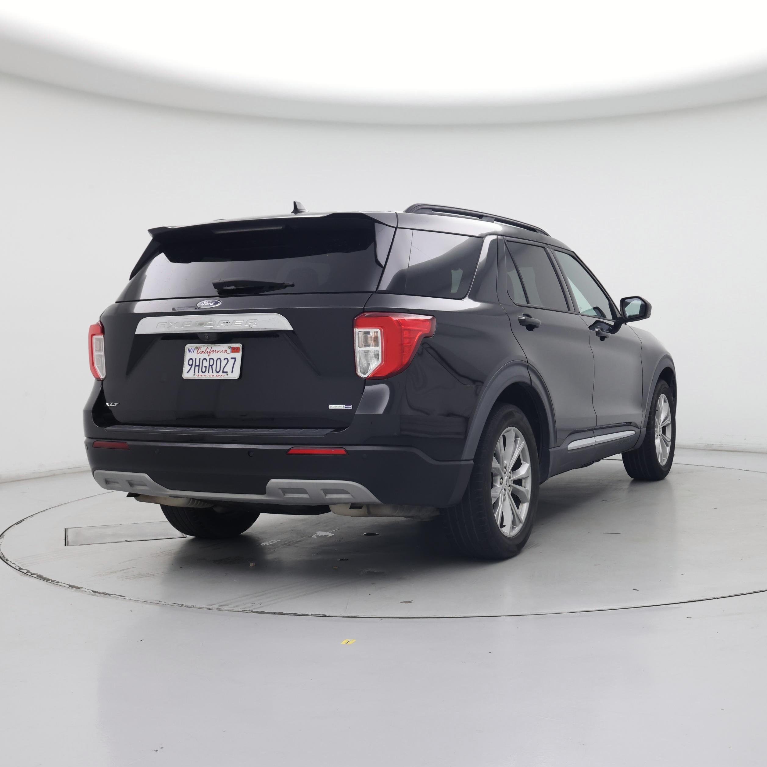 Thumbnail: 2020 Ford Explorer - 8