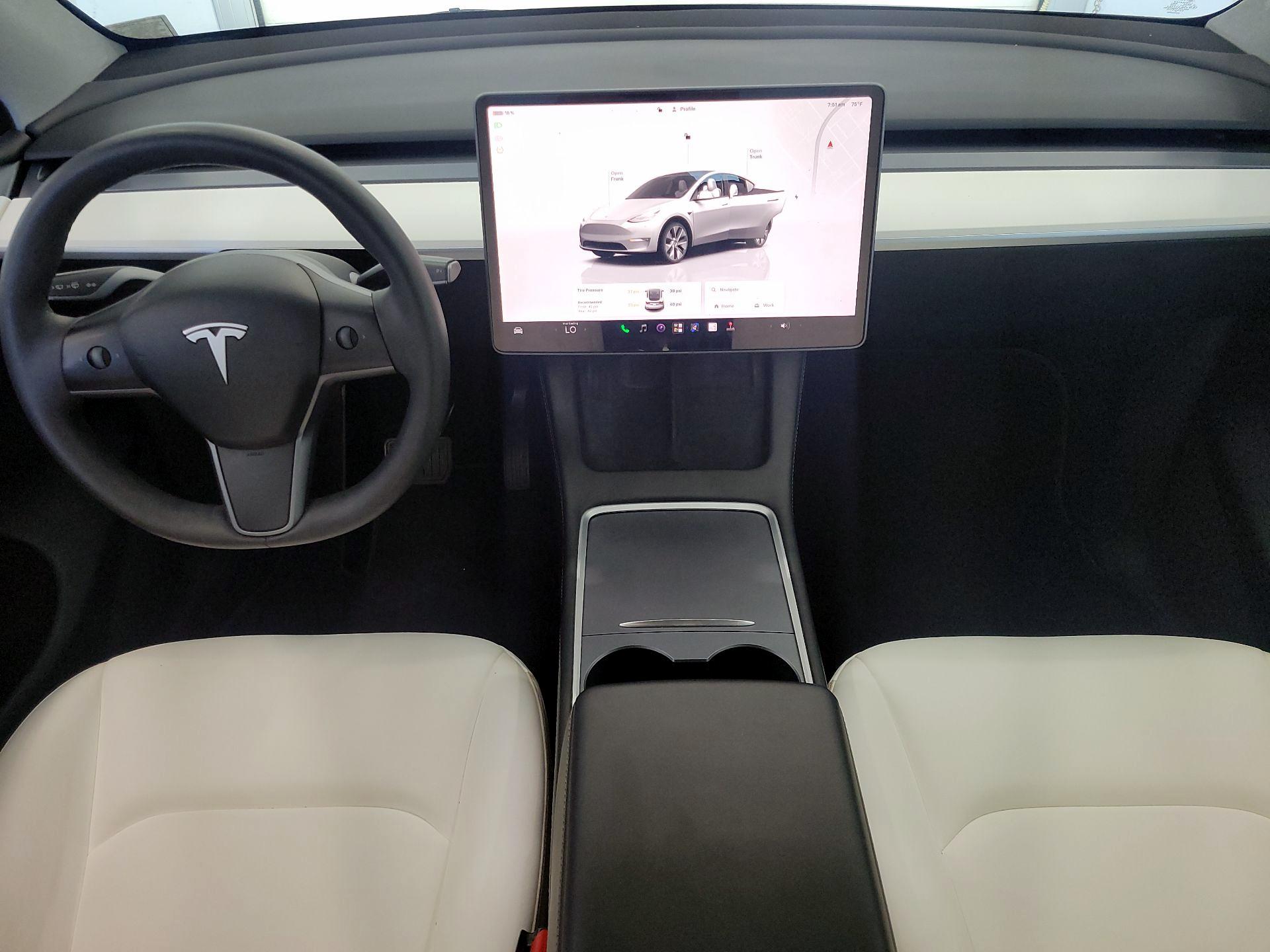 Thumbnail: 2023 Tesla Model Y - 9