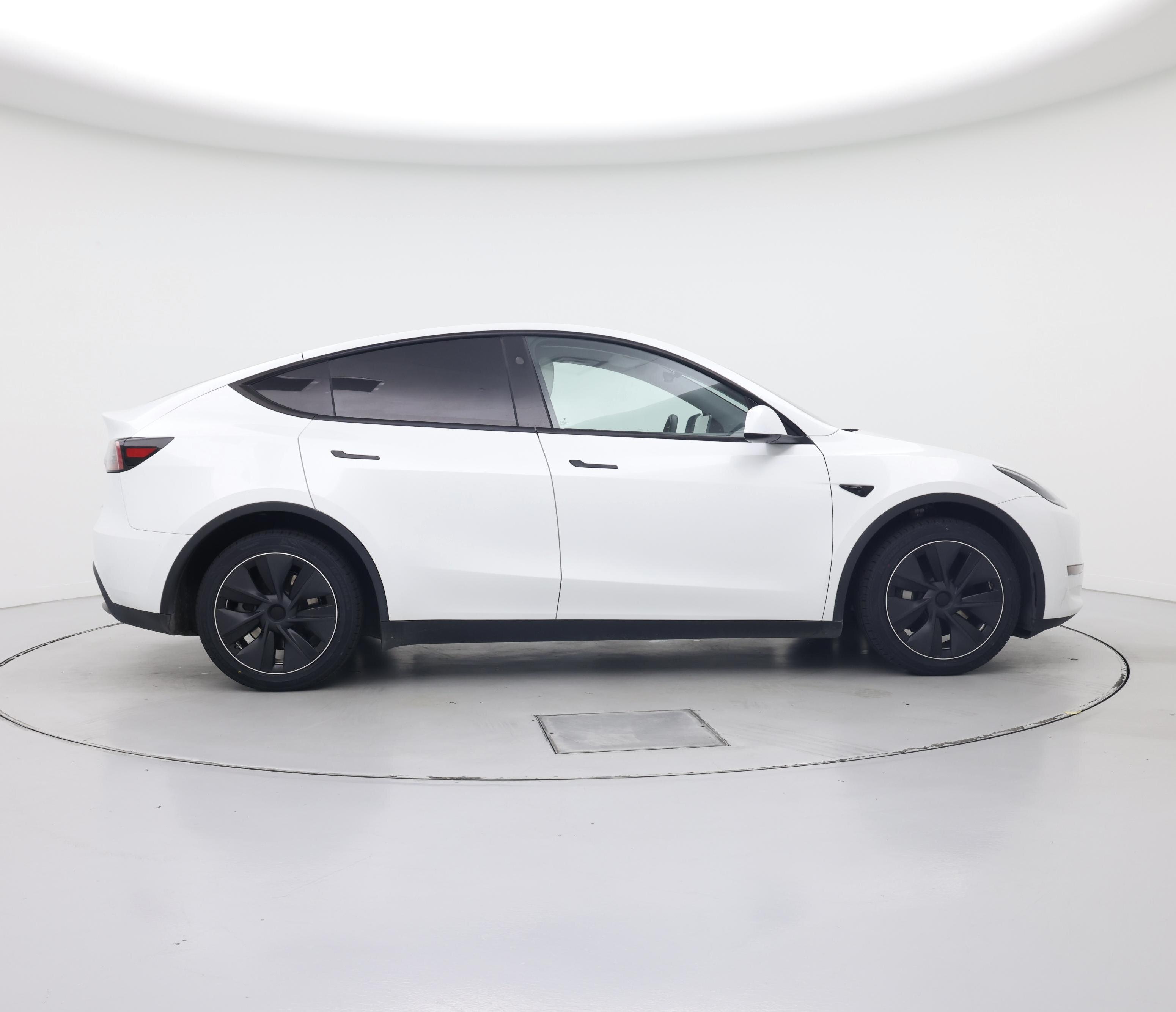 Thumbnail: 2023 Tesla Model Y - 7