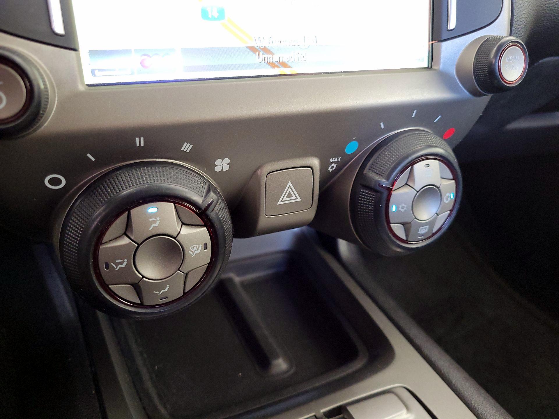 Thumbnail: 2014 Chevrolet Camaro - 16
