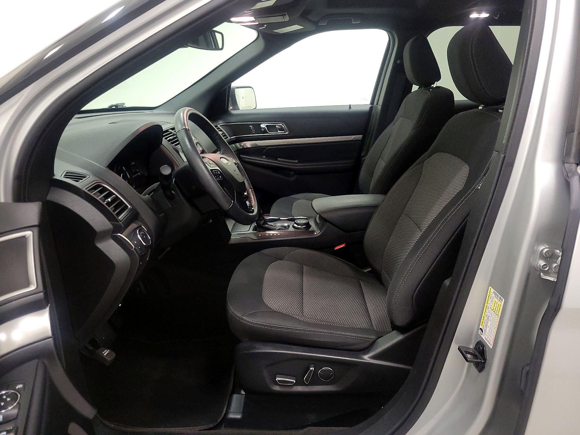Thumbnail: 2018 Ford Explorer - 11