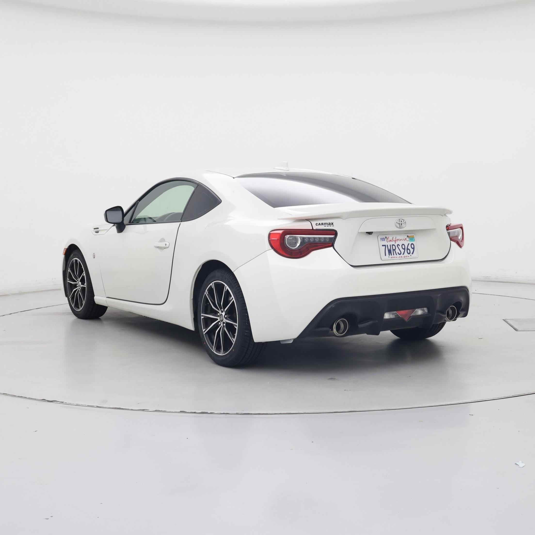 Thumbnail: 2017 Toyota 86 - 2