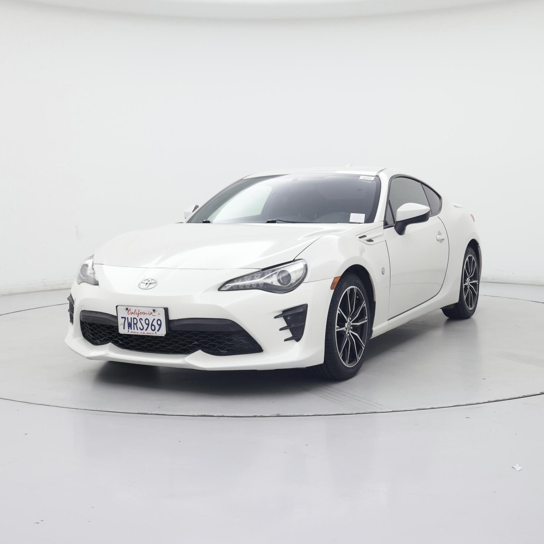 Thumbnail: 2017 Toyota 86 - 4