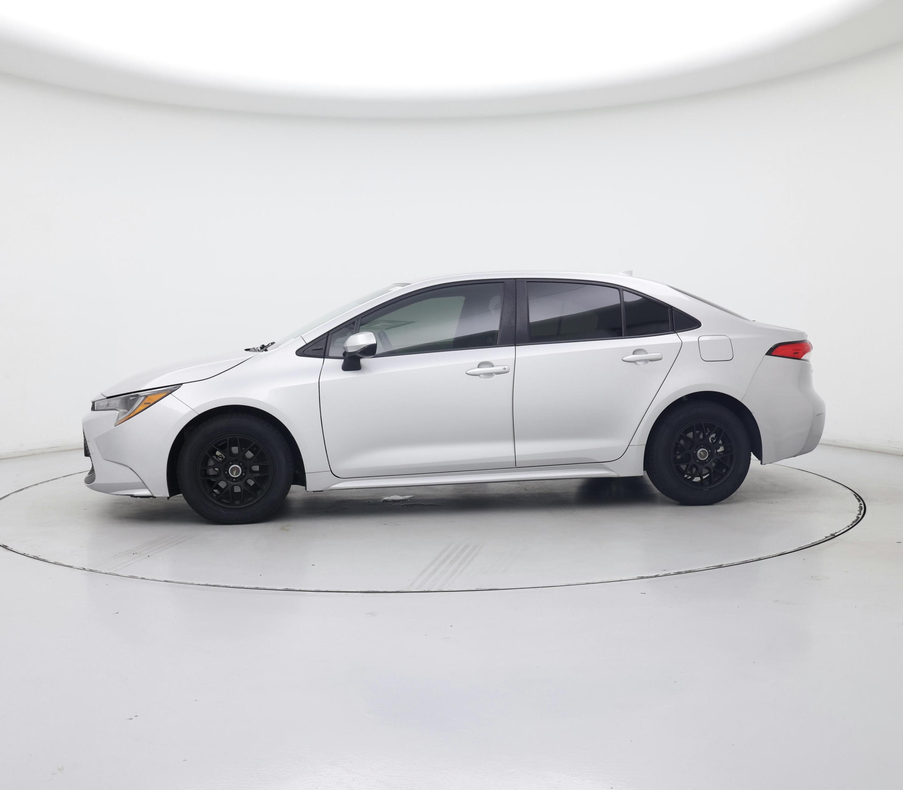 Thumbnail: 2022 Toyota Corolla - 3